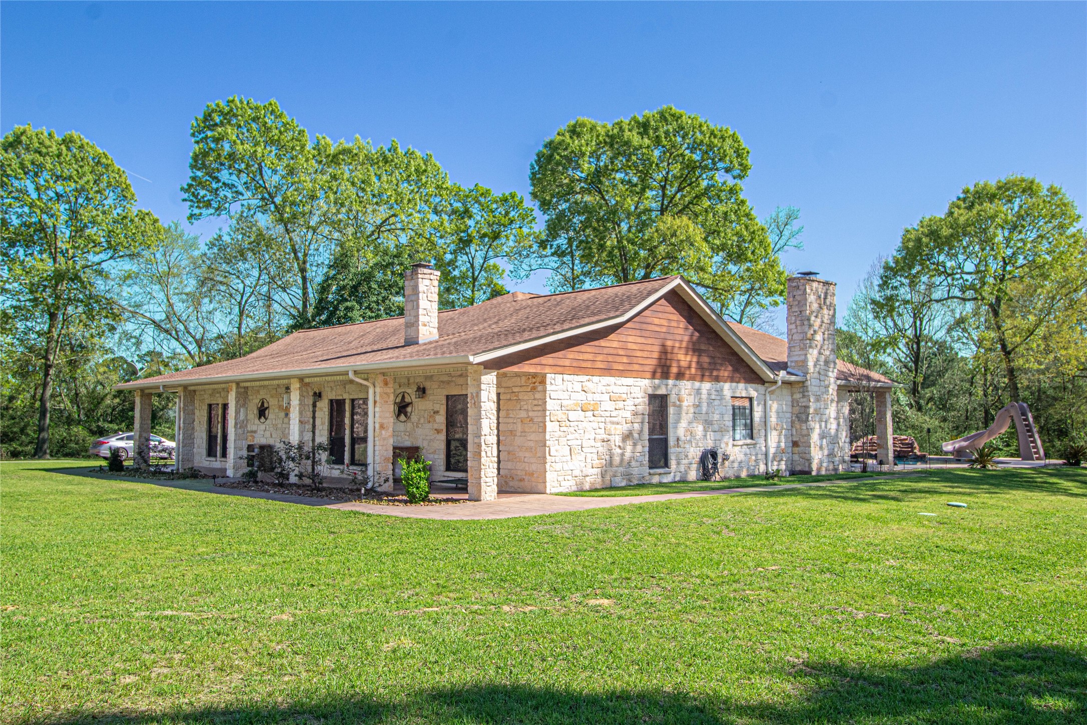 1705 Yarborough Loop Property Photo 1