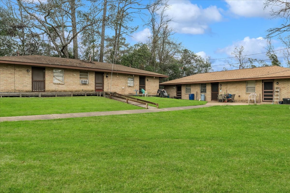 3102 Montgomery Road Property Photo 20