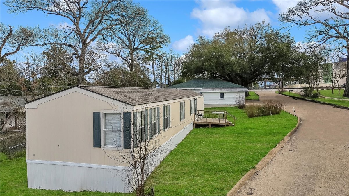 3102 Montgomery Road Property Photo 22
