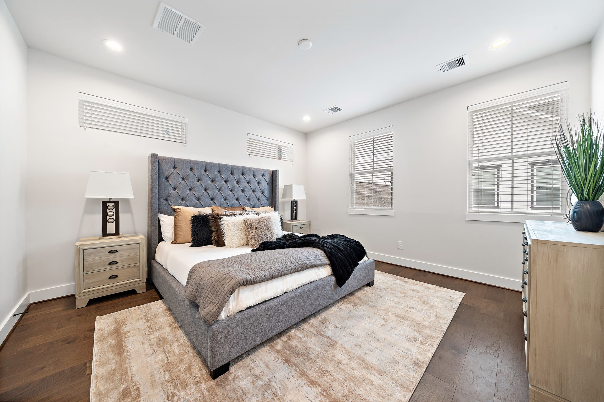 5418 Wheatley Street E Property Photo 15