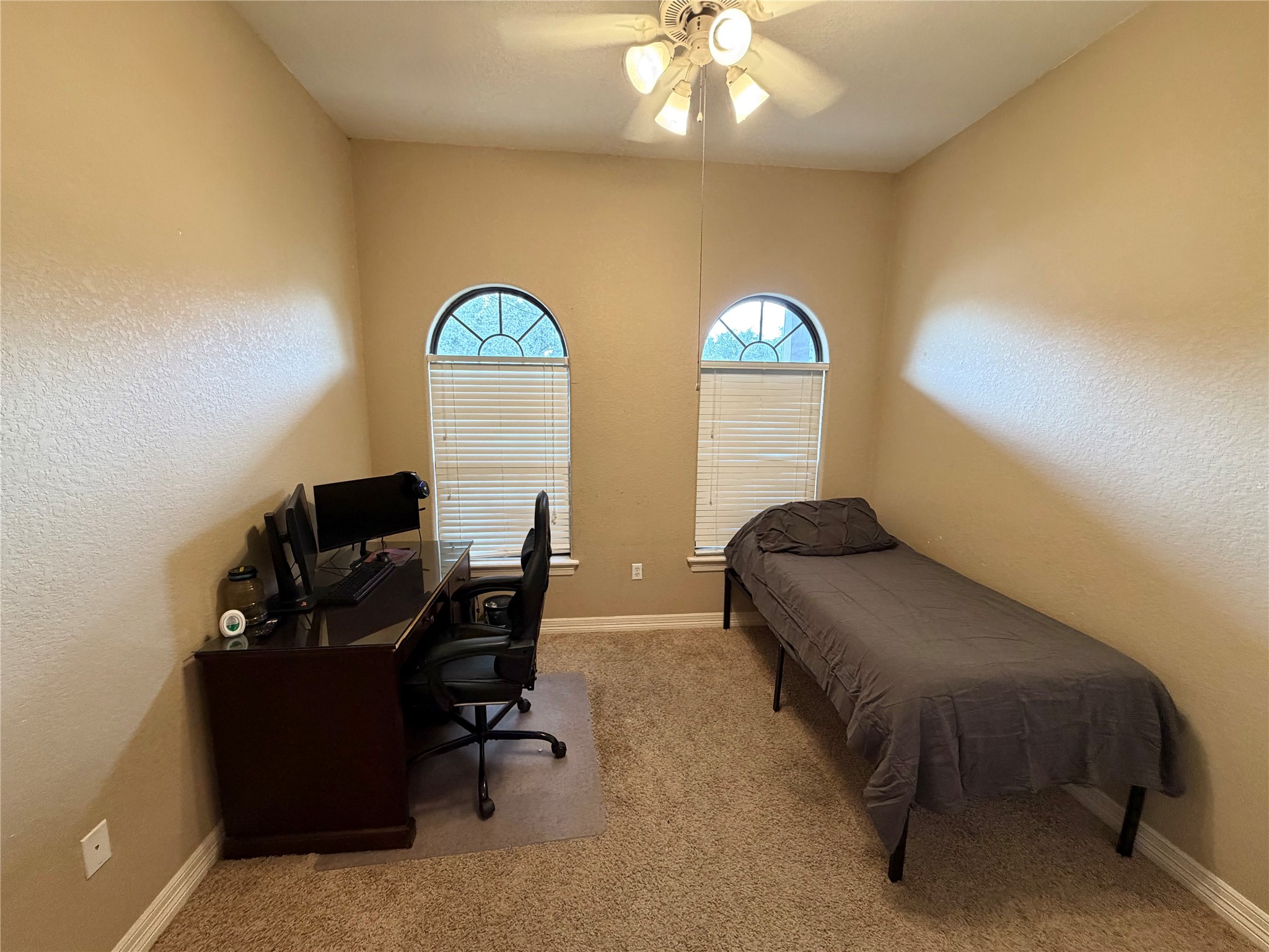 1437 S Bluebonnet Lane Property Photo 20