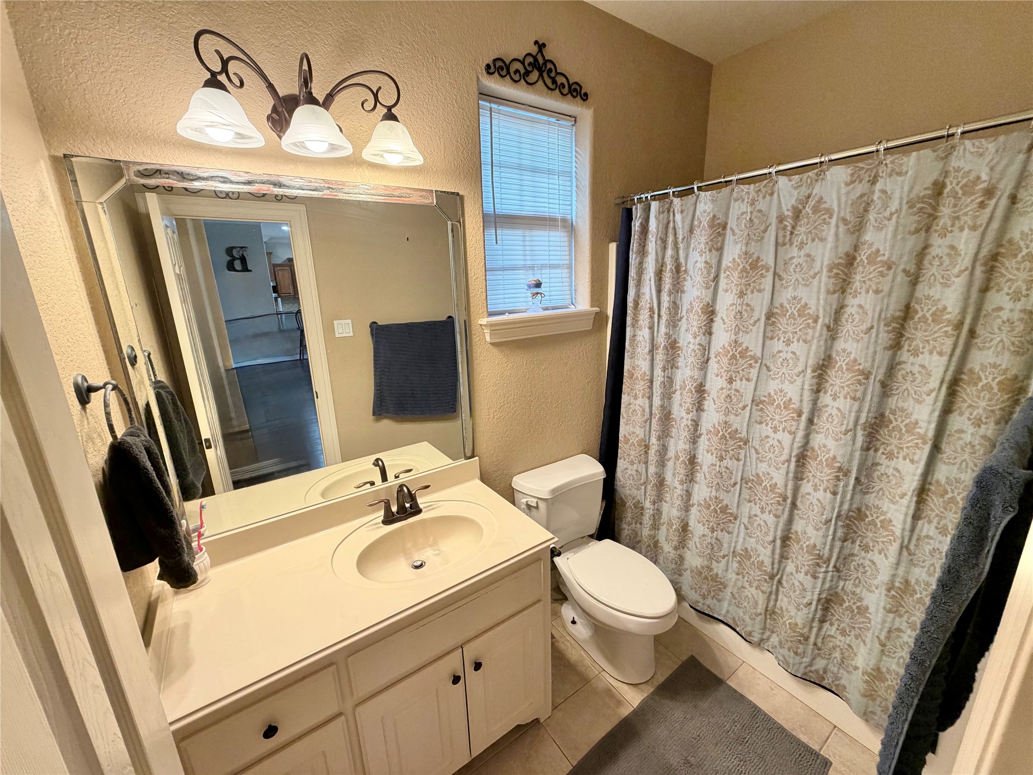 1437 S Bluebonnet Lane Property Photo 21