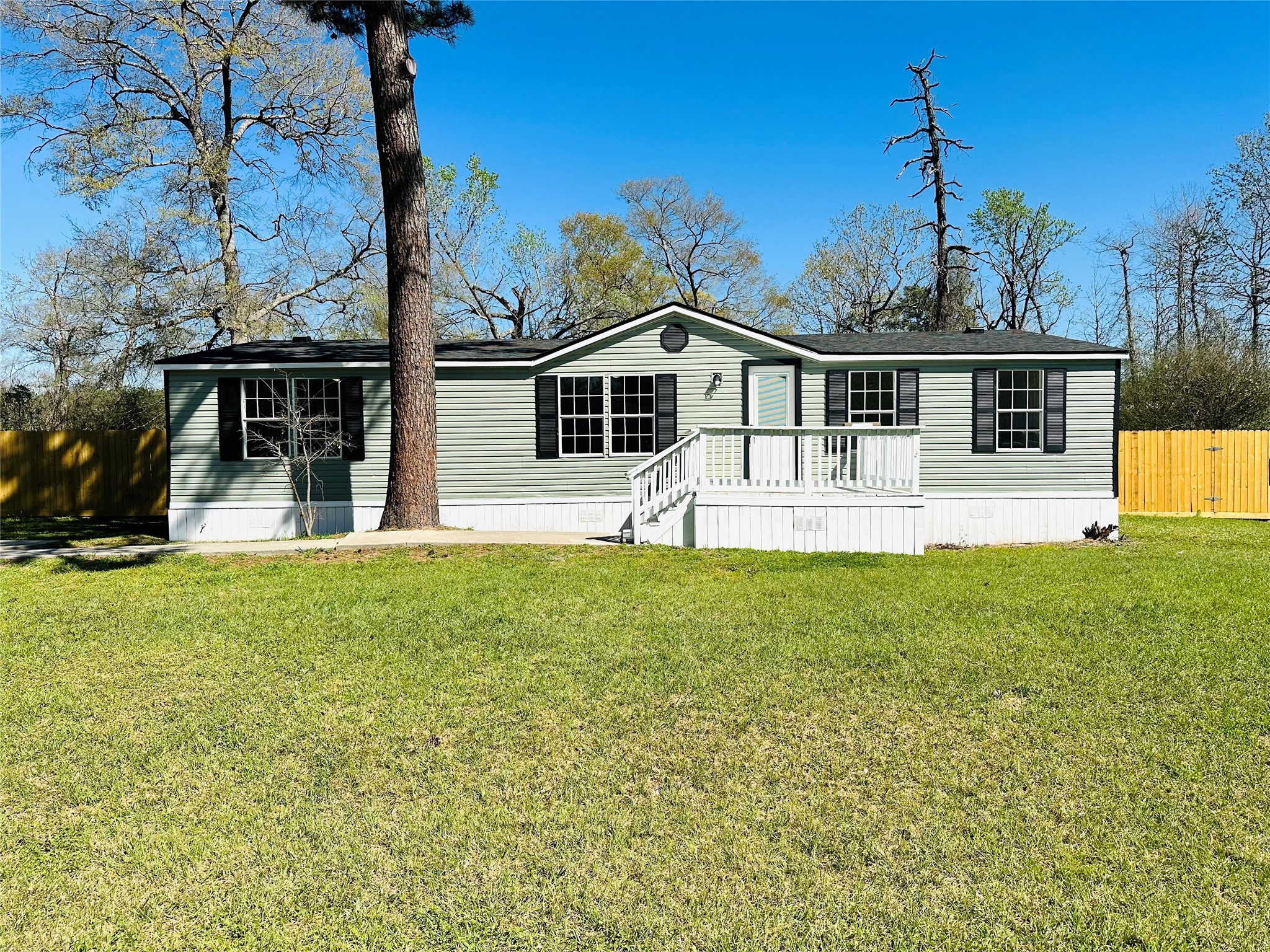 16475 N Emerson Property Photo