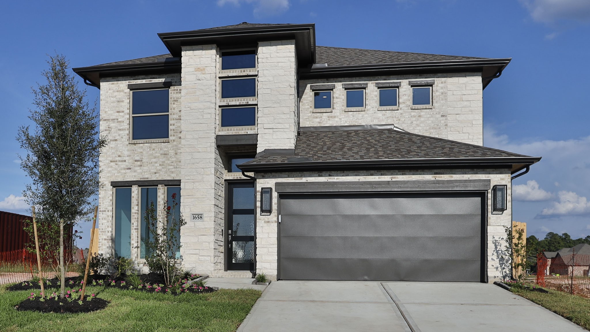 1658 Lorenzo Lane Property Photo 1