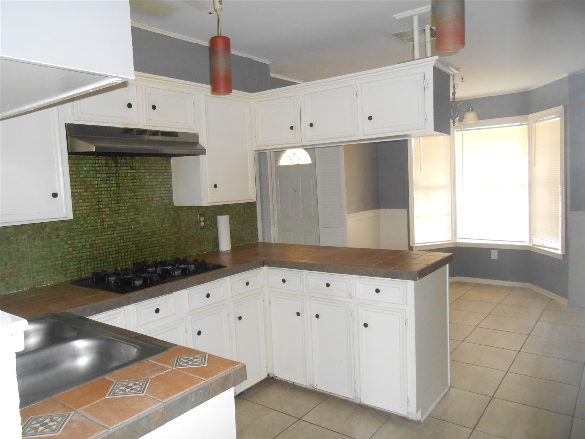 14503 Alrover Street Property Photo 7