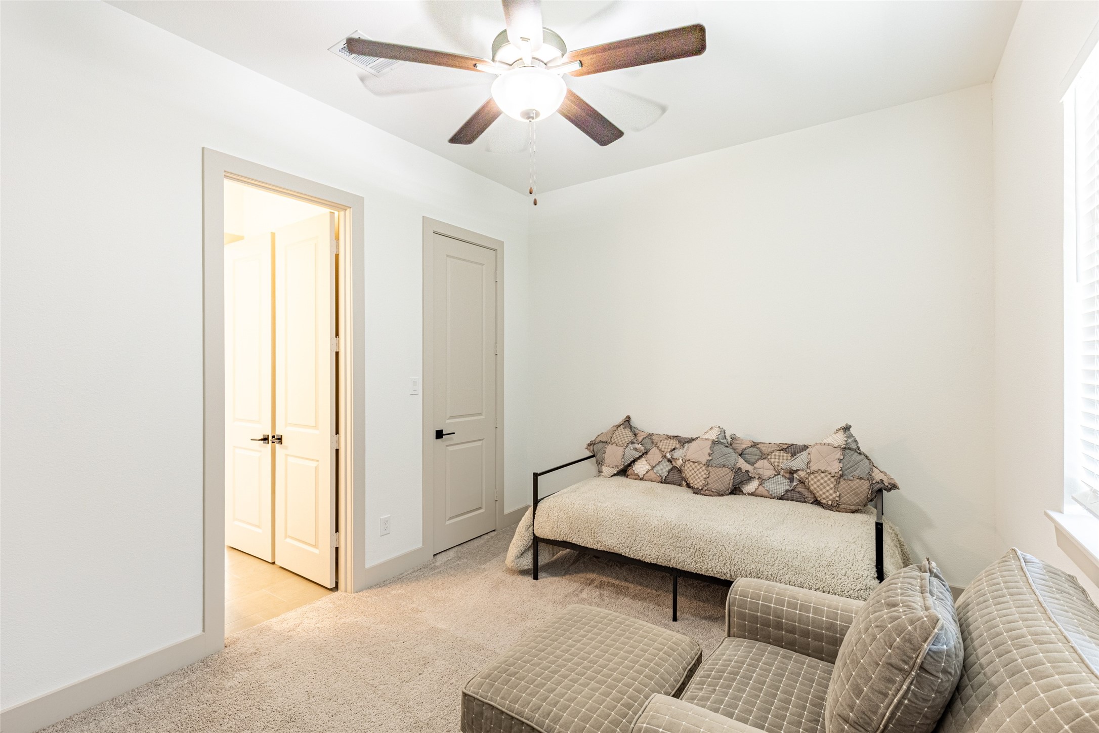 11705 Grandview Drive Property Photo 25