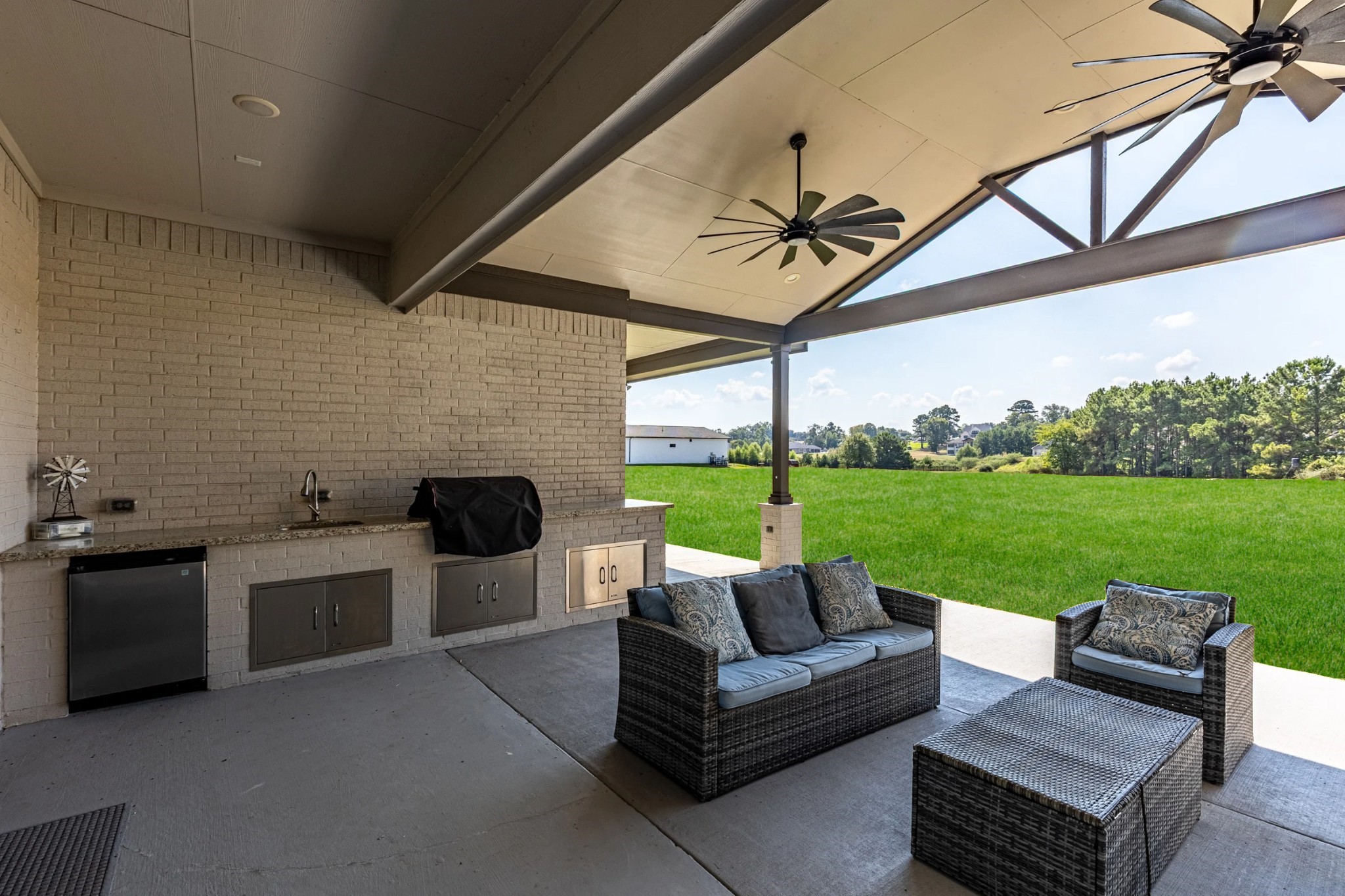 11705 Grandview Drive Property Photo 39