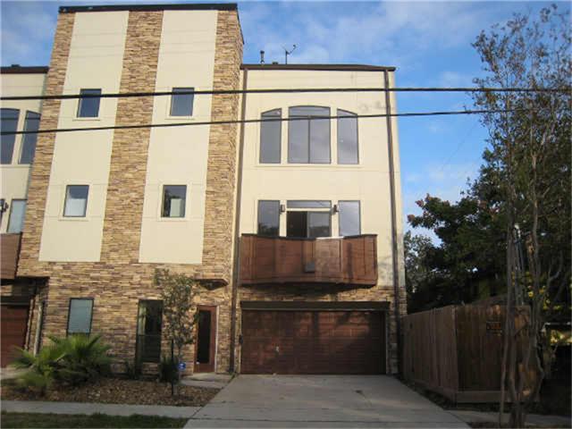 3717 Stanford Street C Property Photo 2