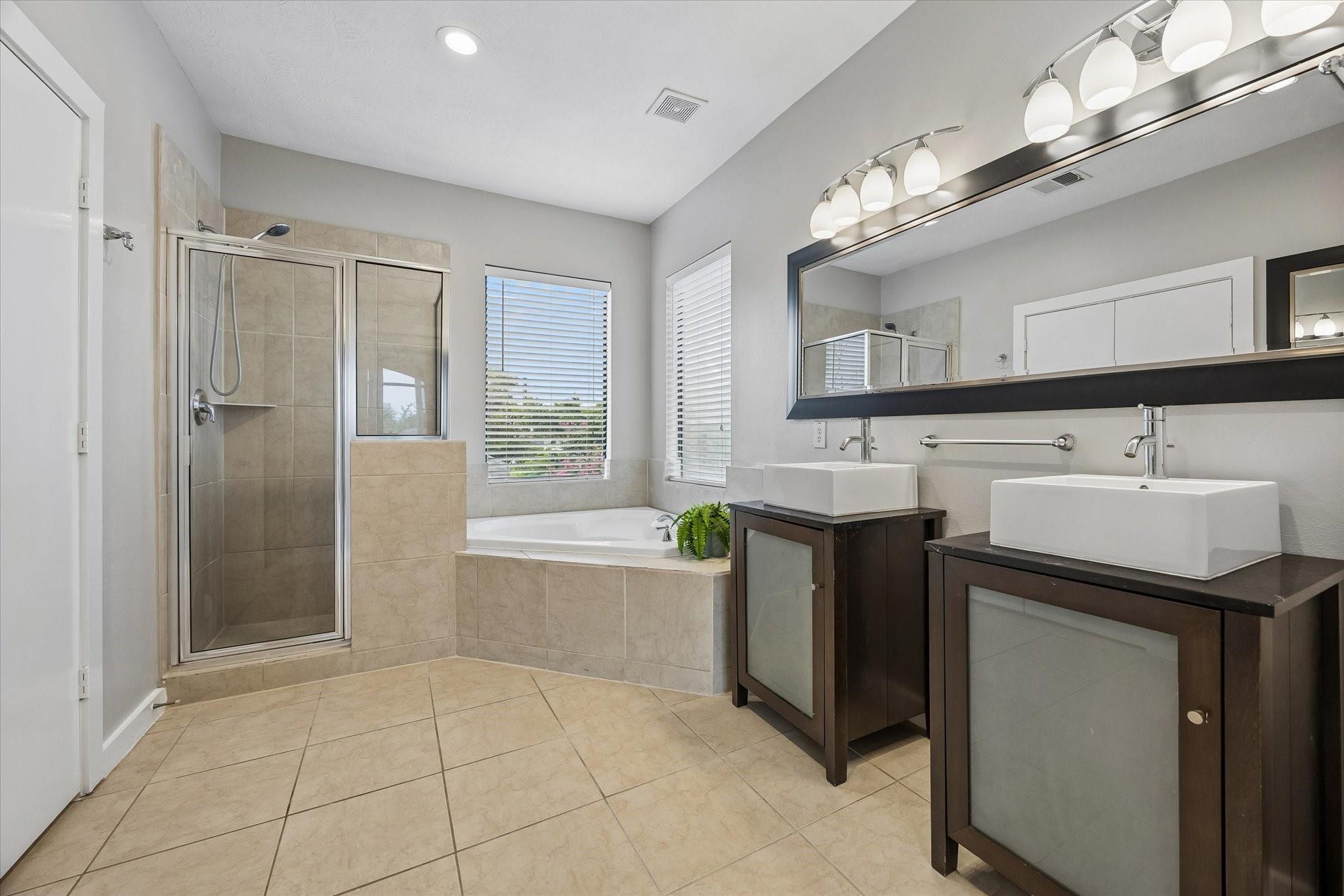 3717 Stanford Street C Property Photo 18
