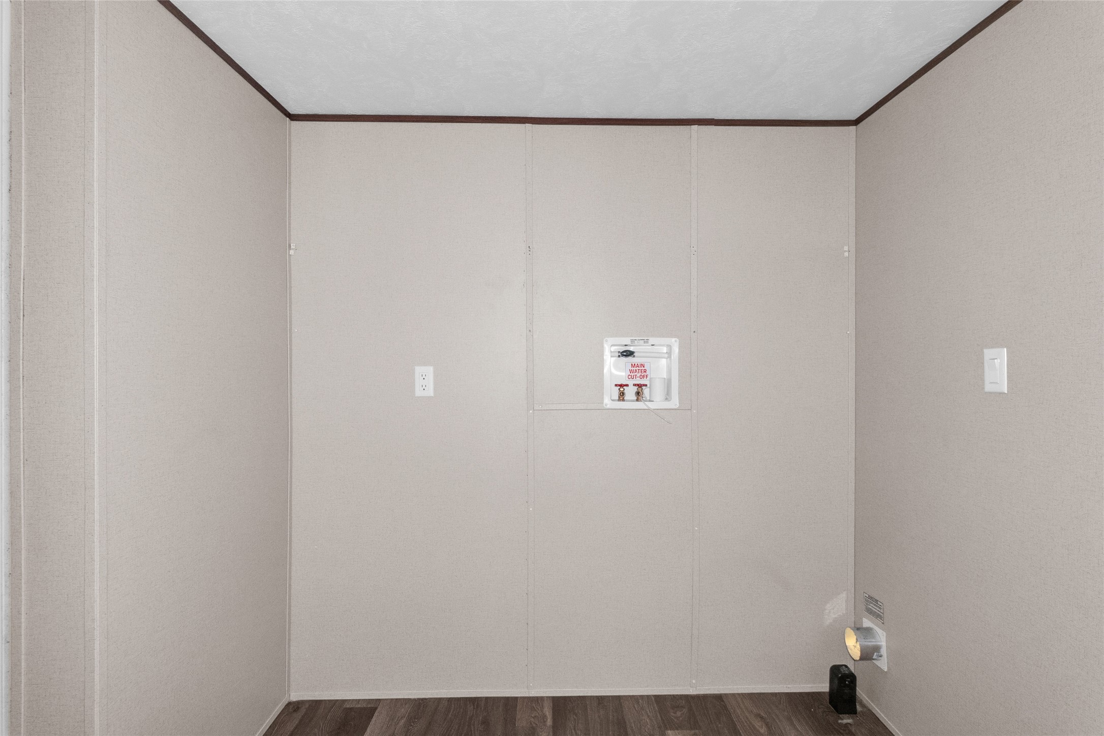 5313 2nd St Property Photo 14