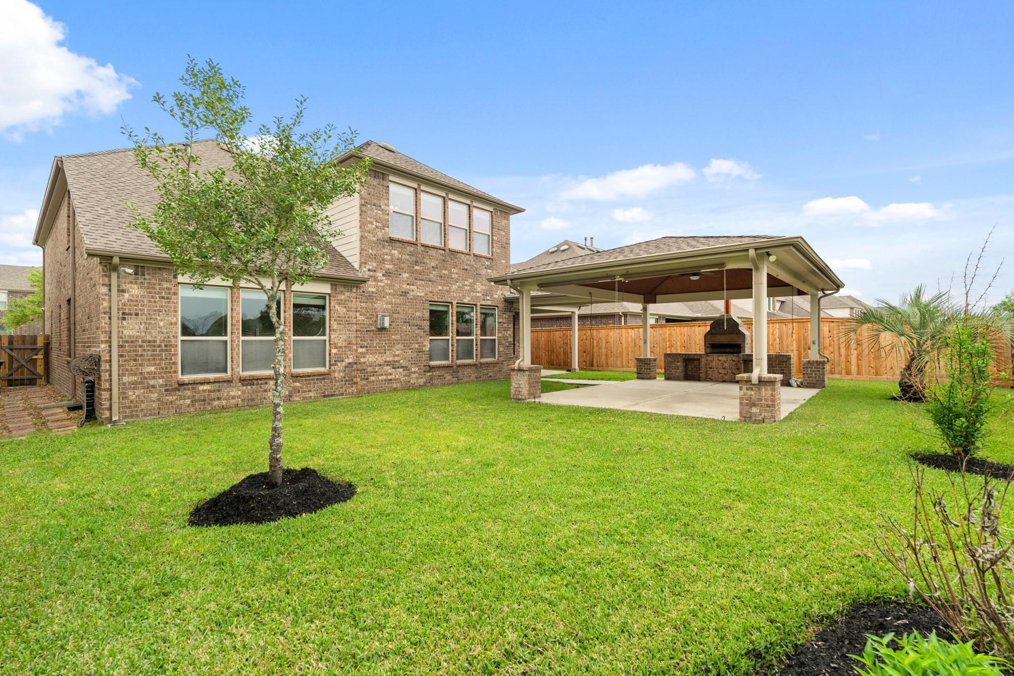 25935 Foxrun Vista Drive Property Photo 8