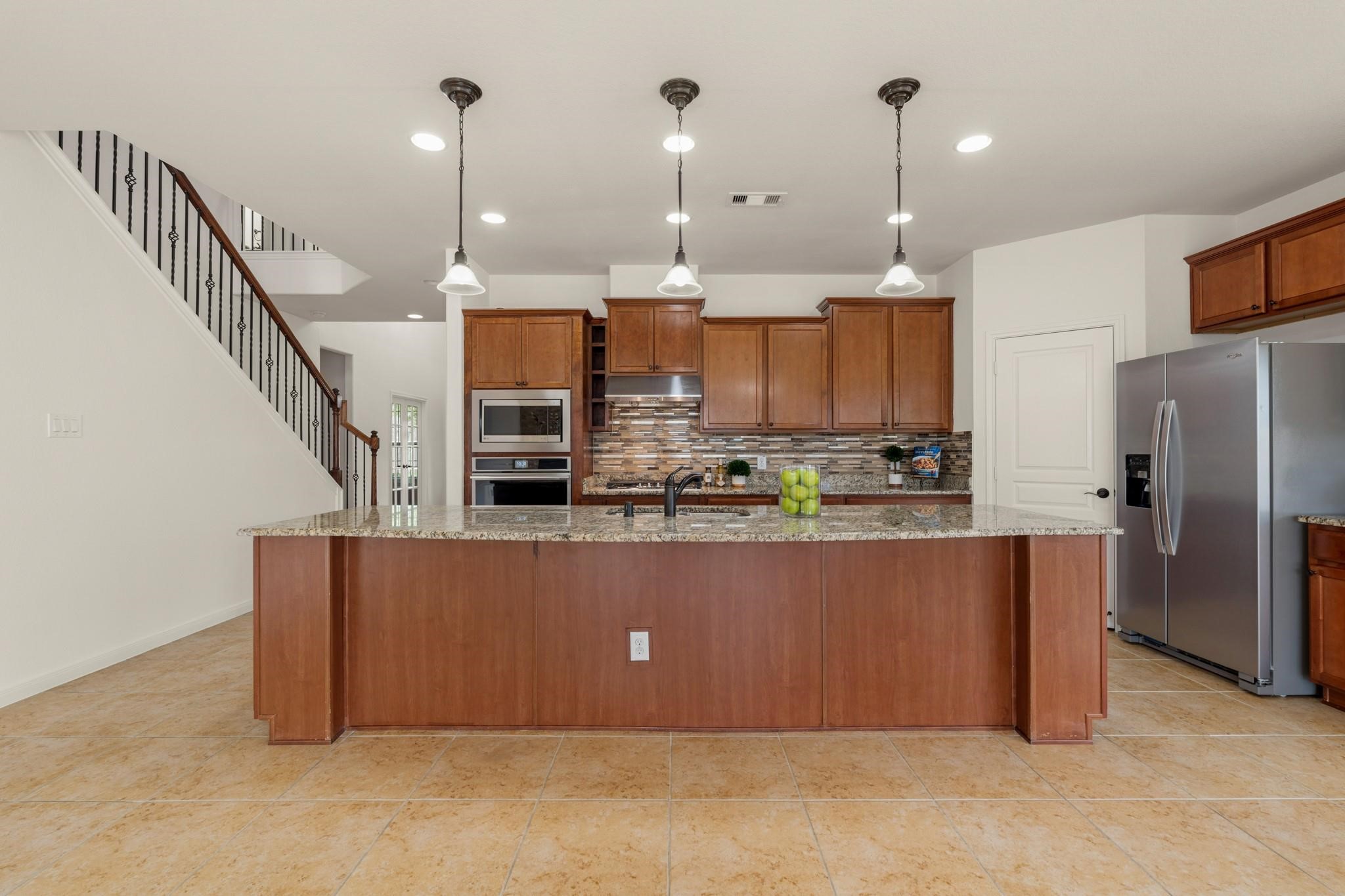 25935 Foxrun Vista Drive Property Photo 10
