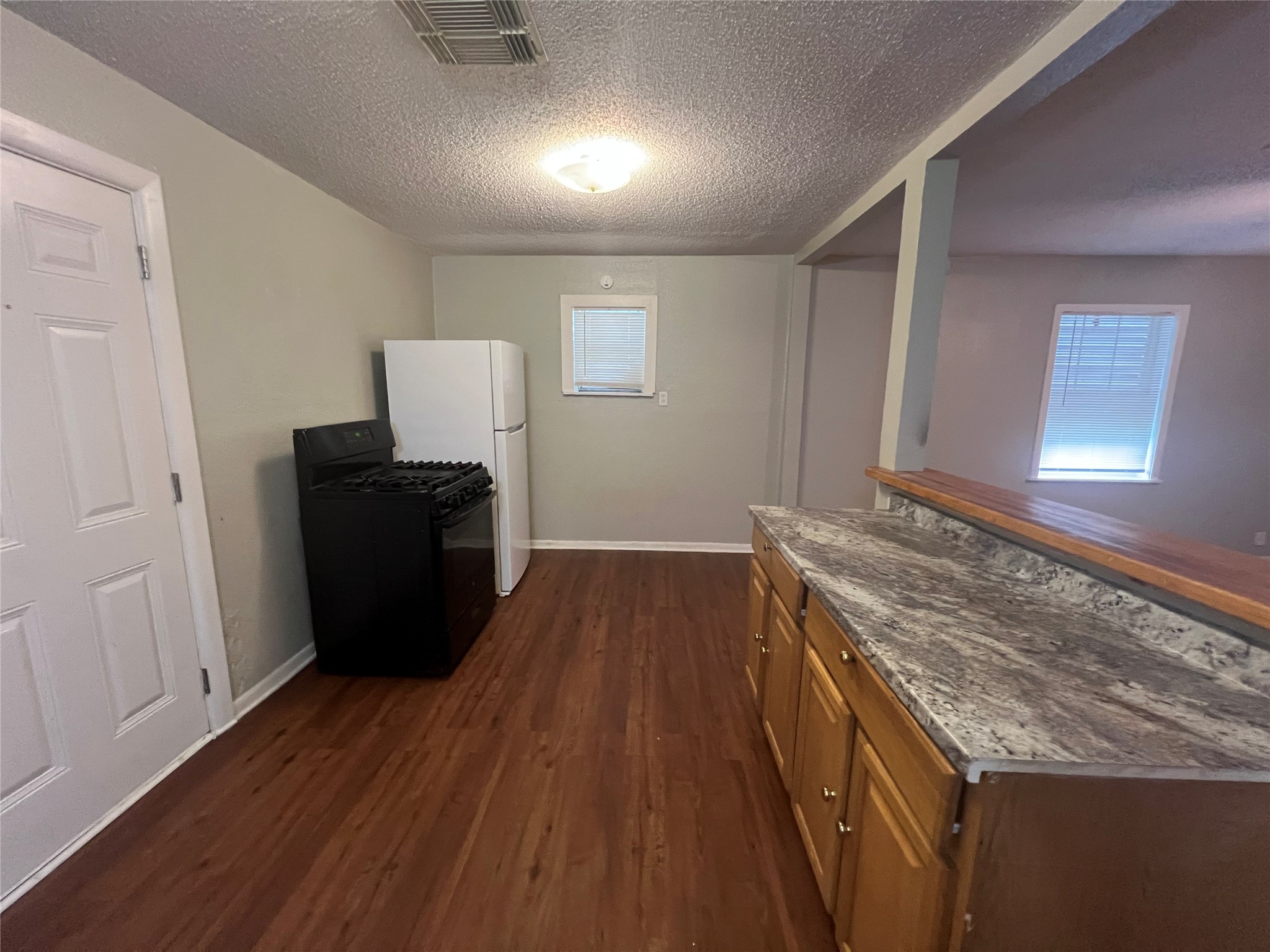 5501 Menard Avenue Property Photo 2