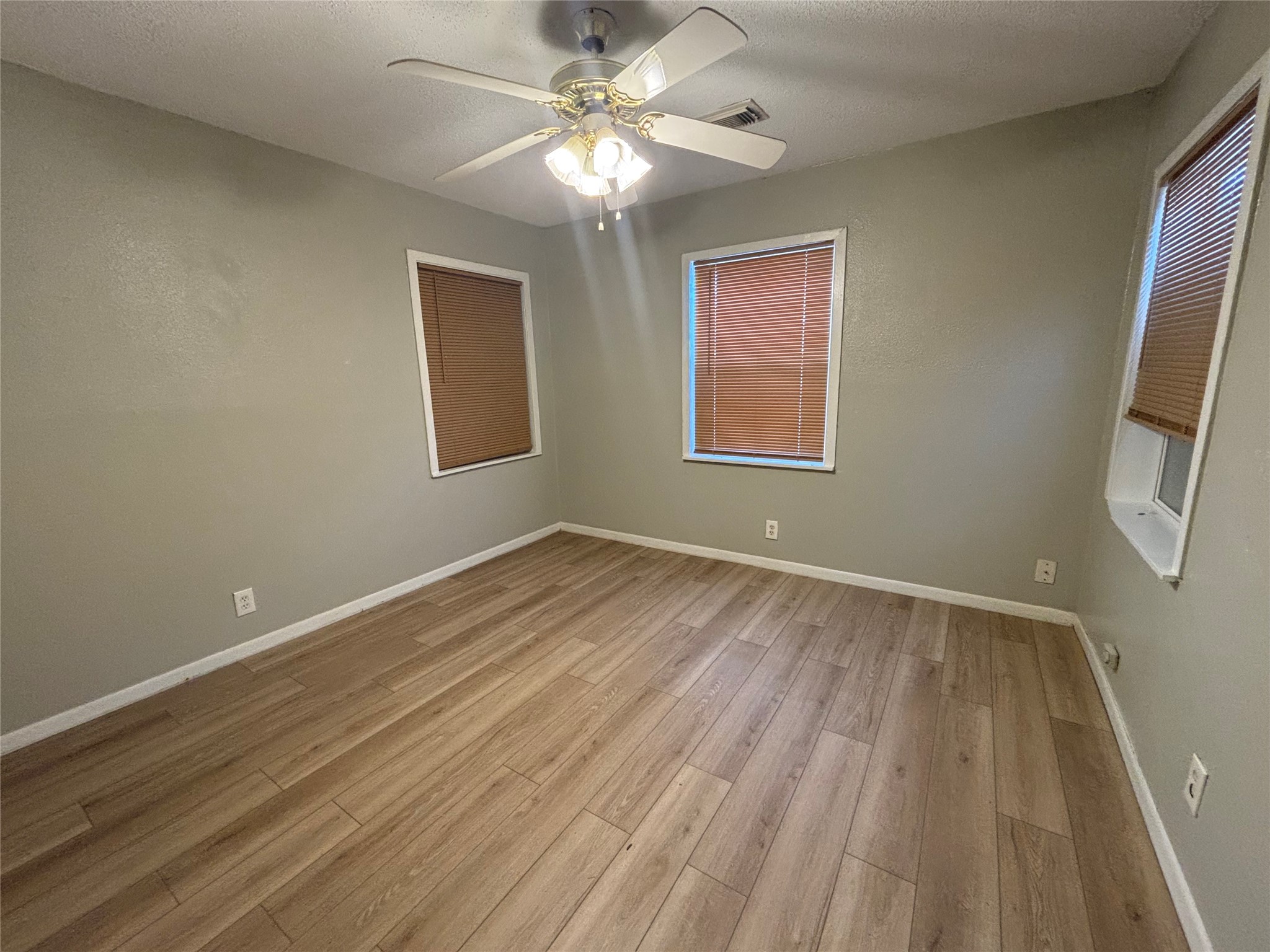 5501 Menard Avenue Property Photo 7