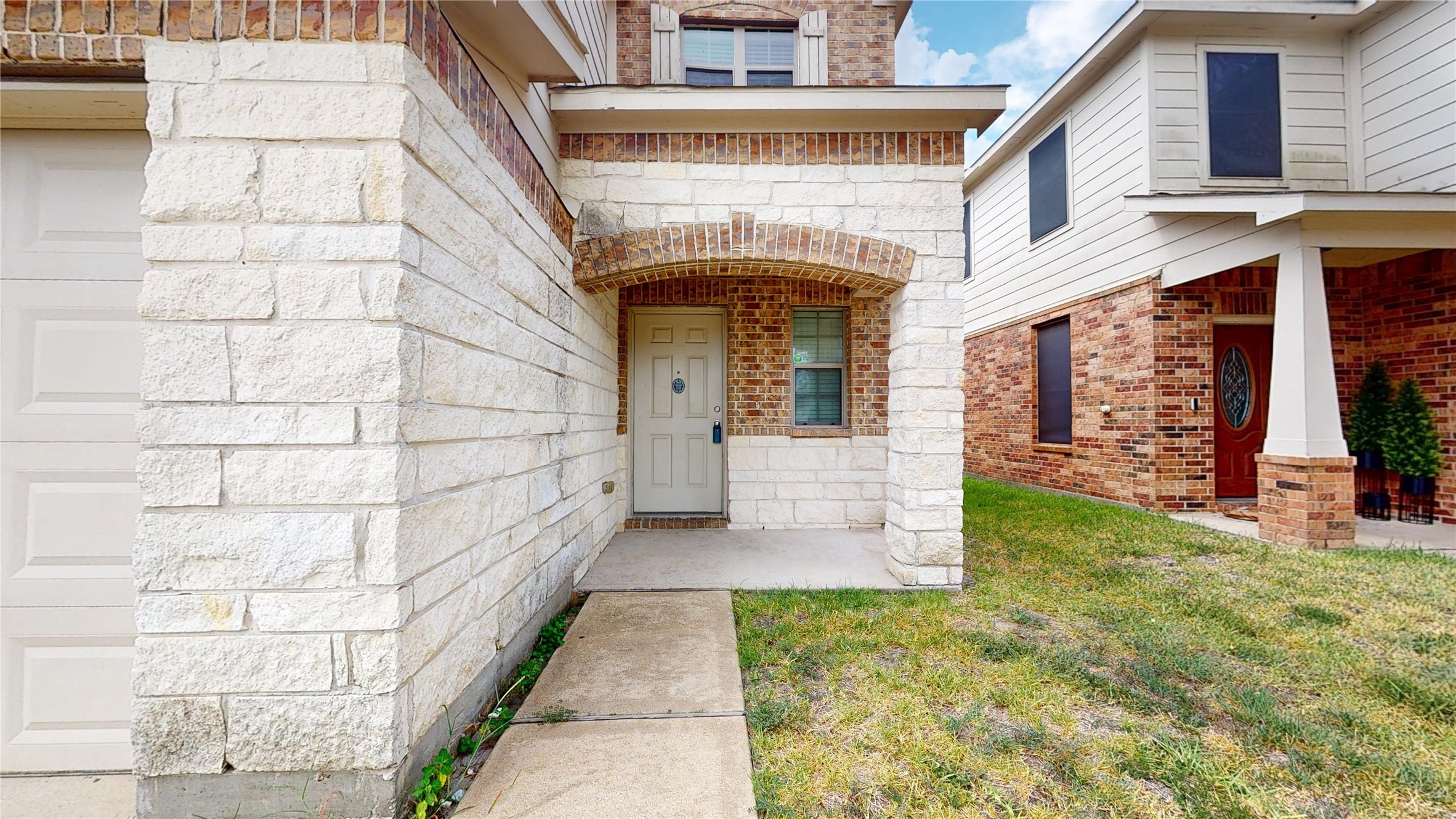16510 Mandate Drive Property Photo 3