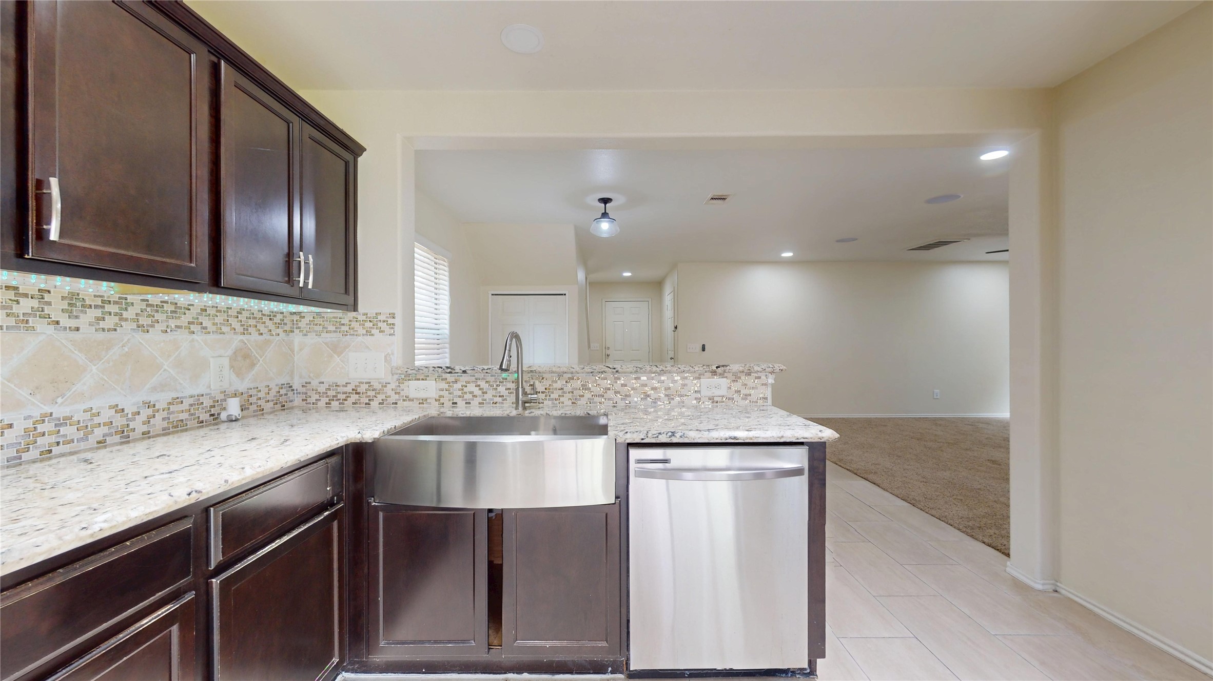 16510 Mandate Drive Property Photo 16