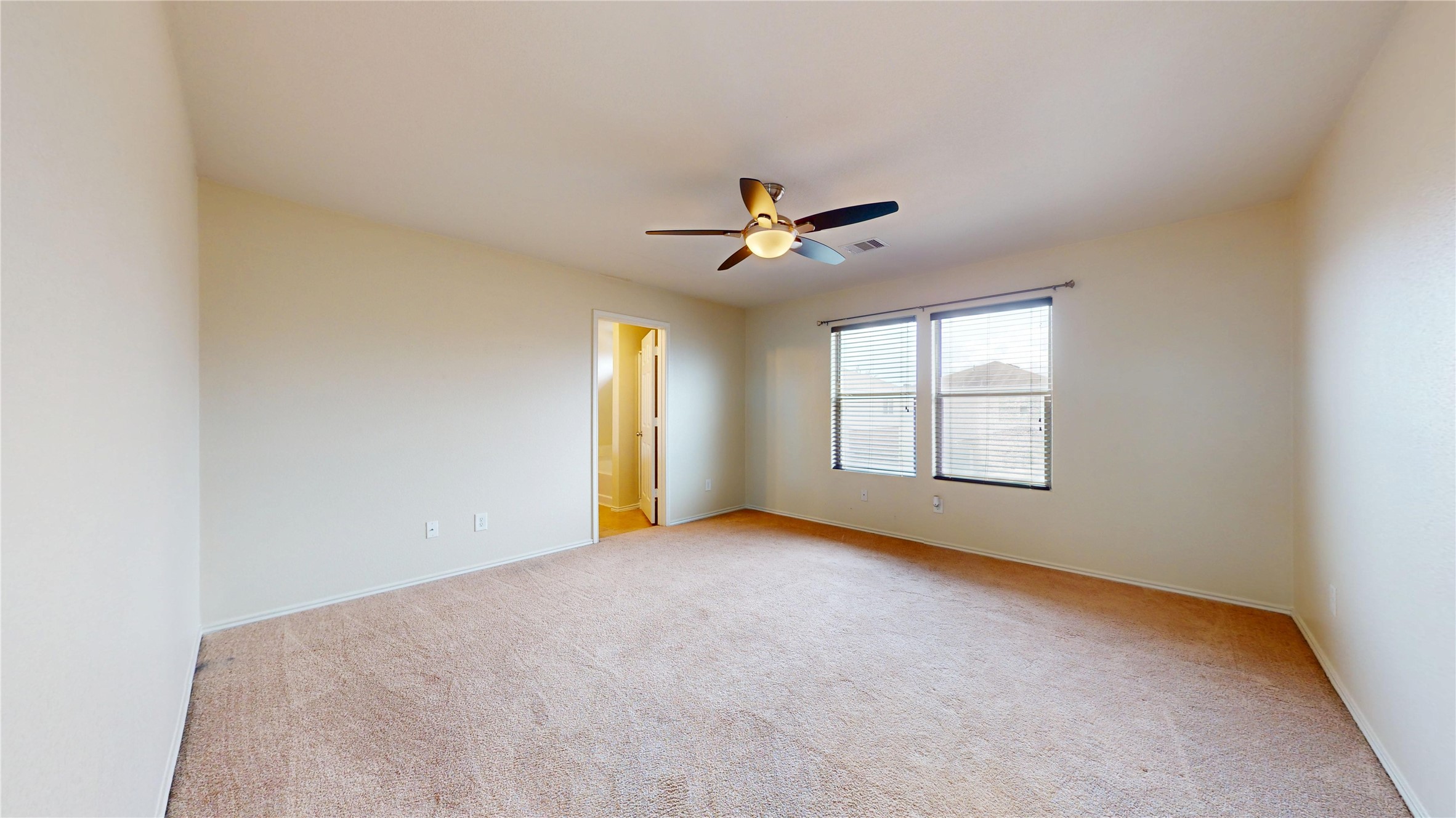 16510 Mandate Drive Property Photo 23