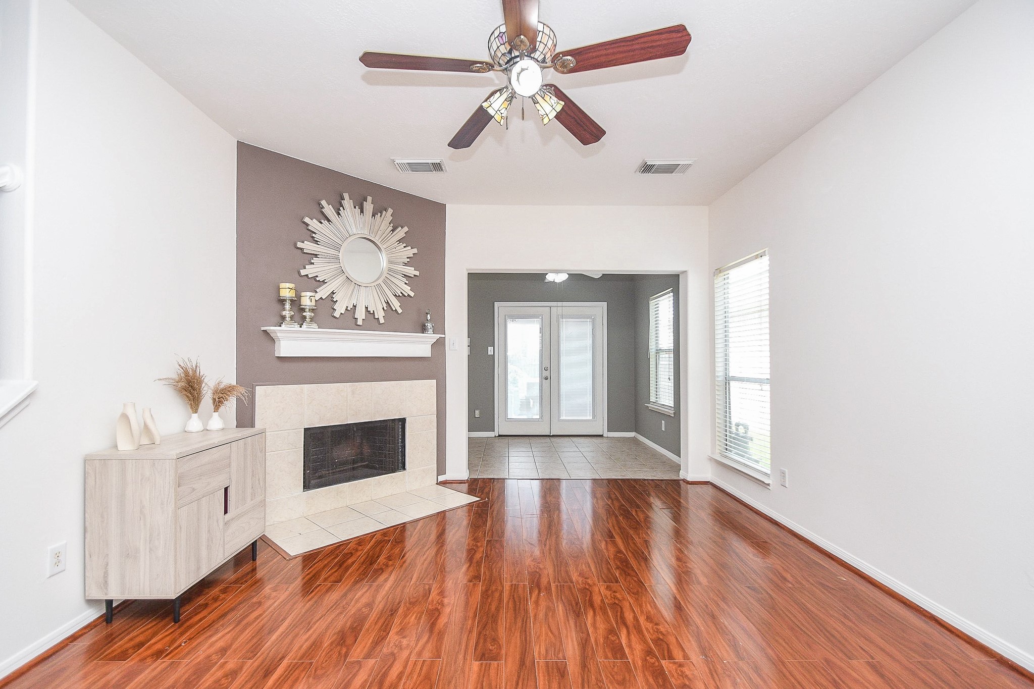16035 Timber Chase Drive Property Photo 4