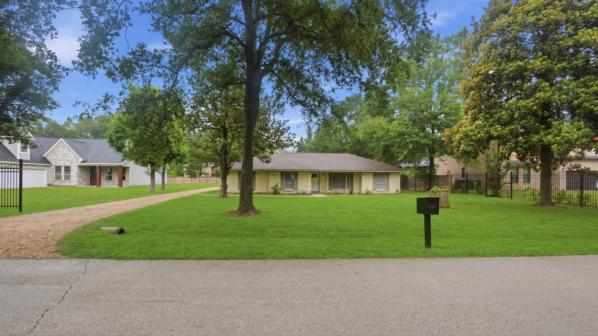 1511 Sungail Drive Property Photo 3
