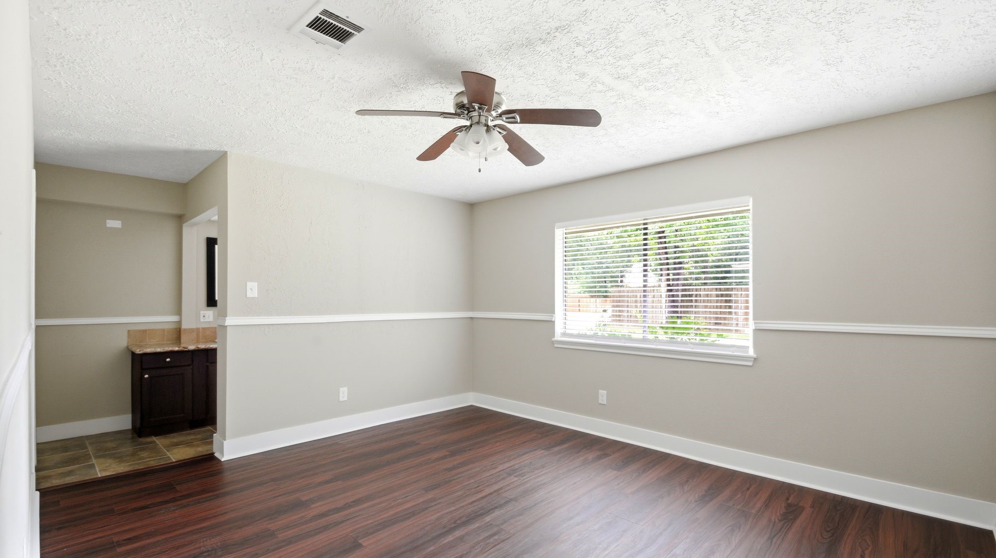 1511 Sungail Drive Property Photo 30
