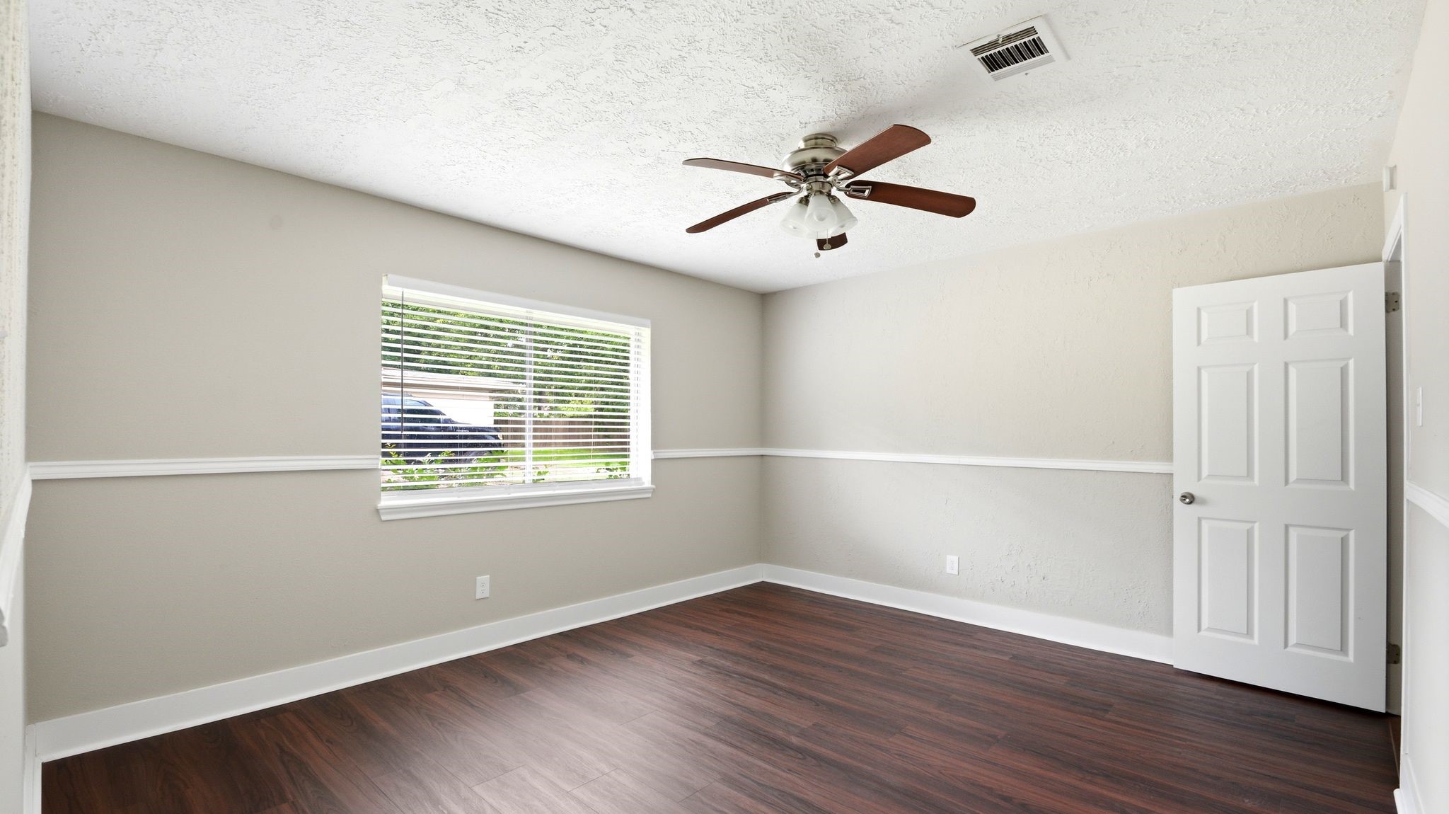 1511 Sungail Drive Property Photo 31