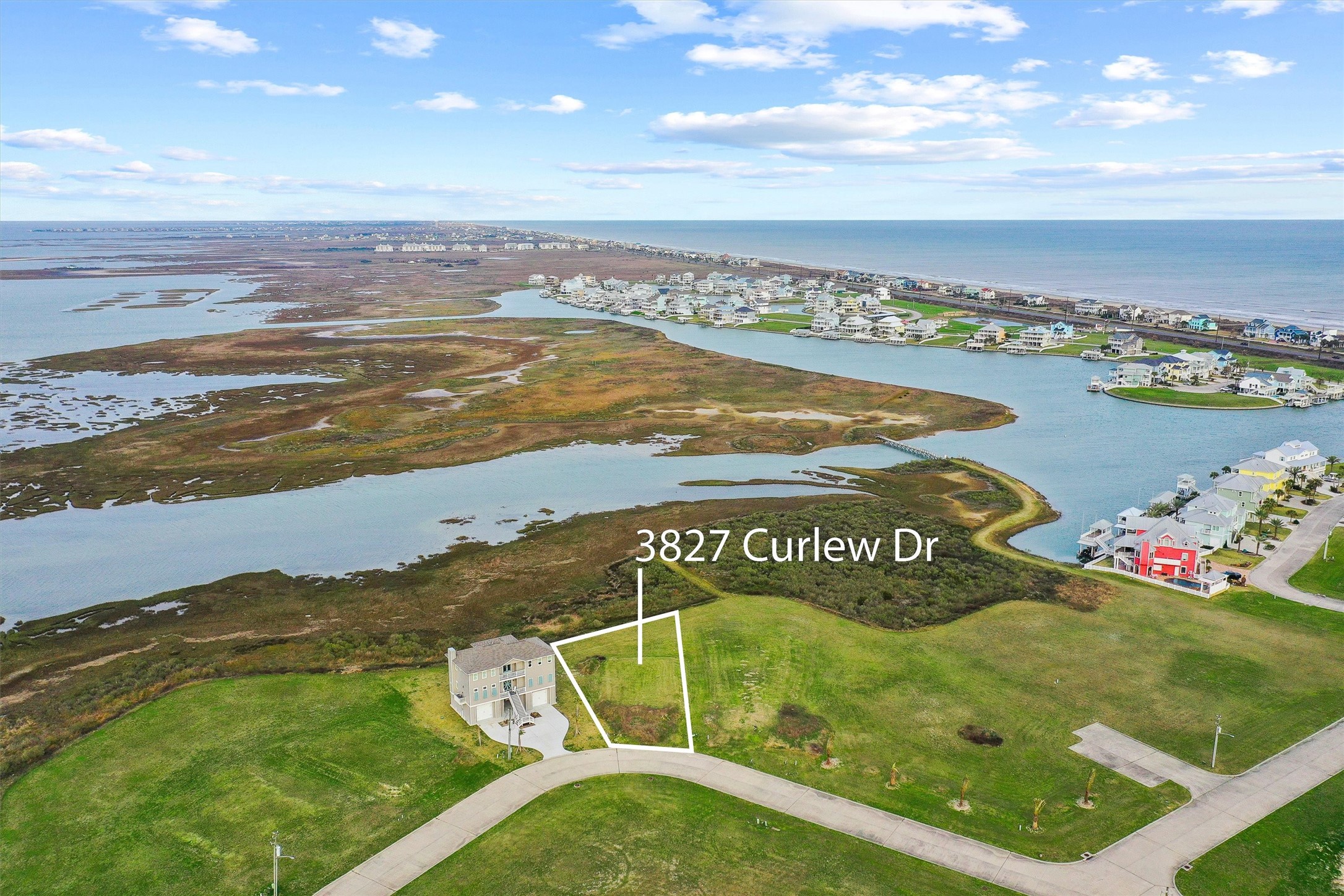 3827 Curlew Drive Property Photo 1