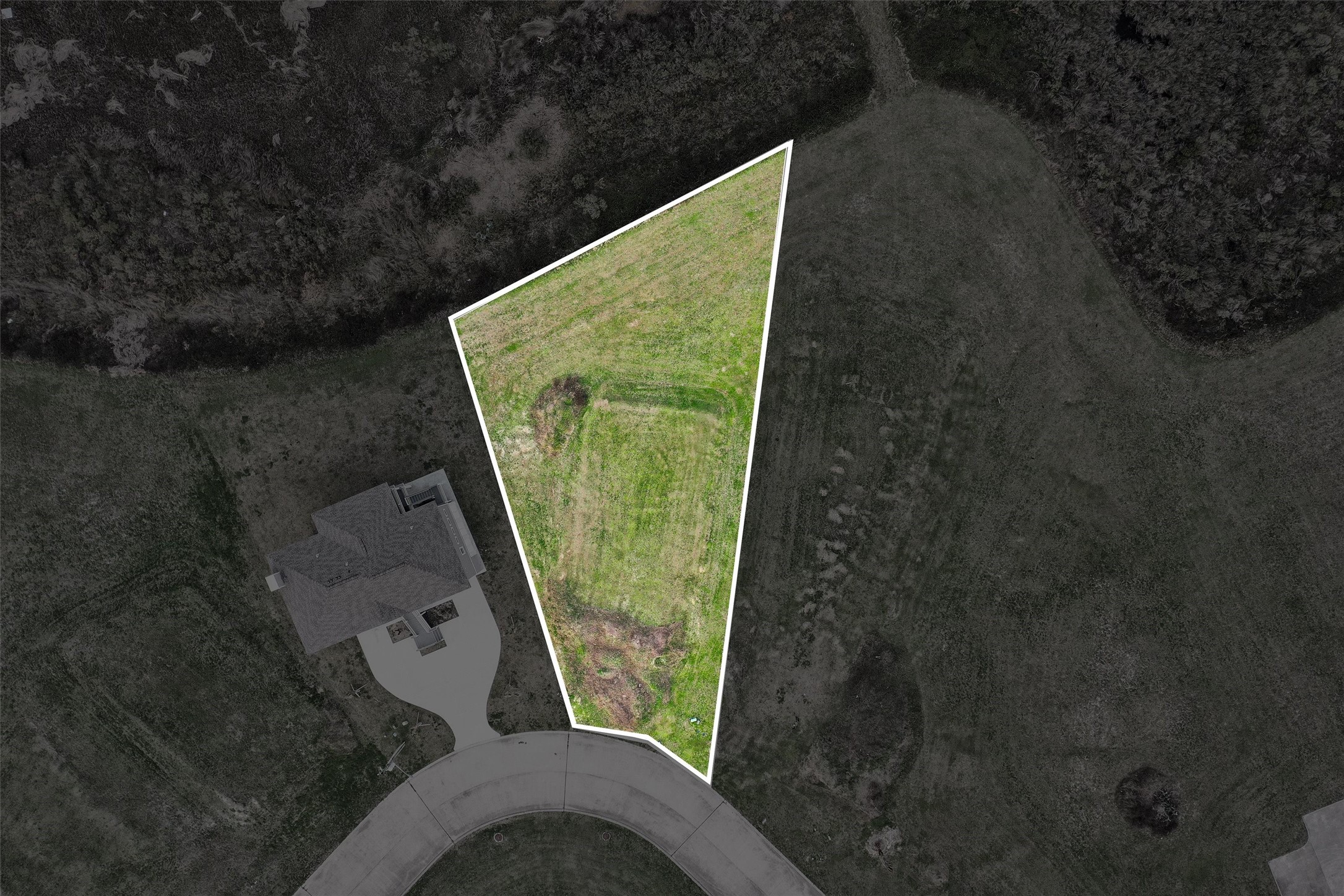 3827 Curlew Drive Property Photo 4