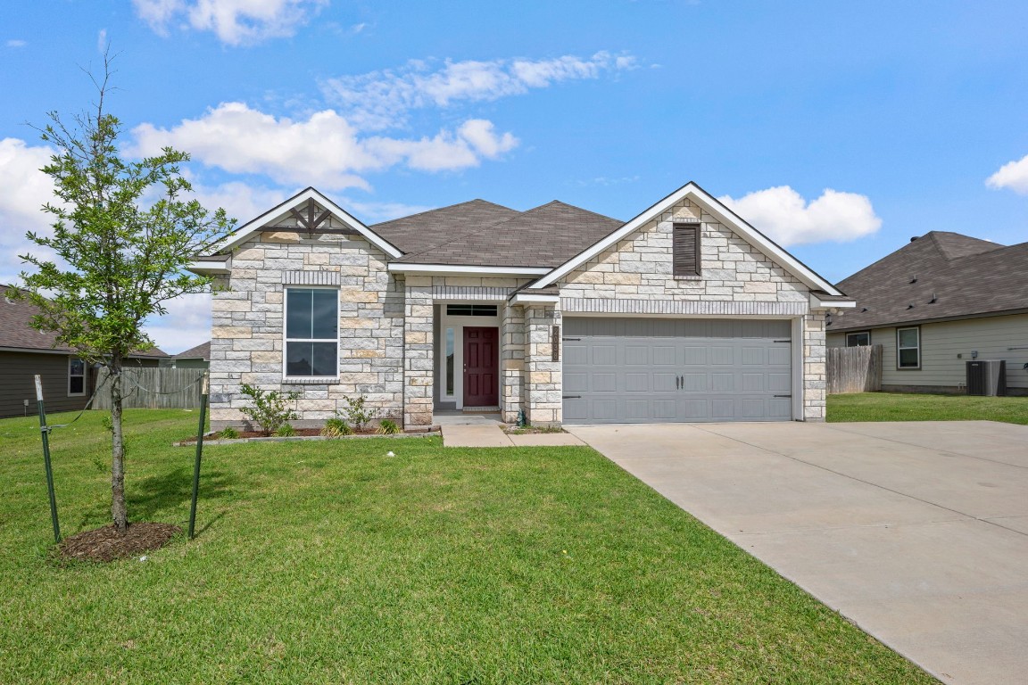 2038 Viva Road Property Photo 1