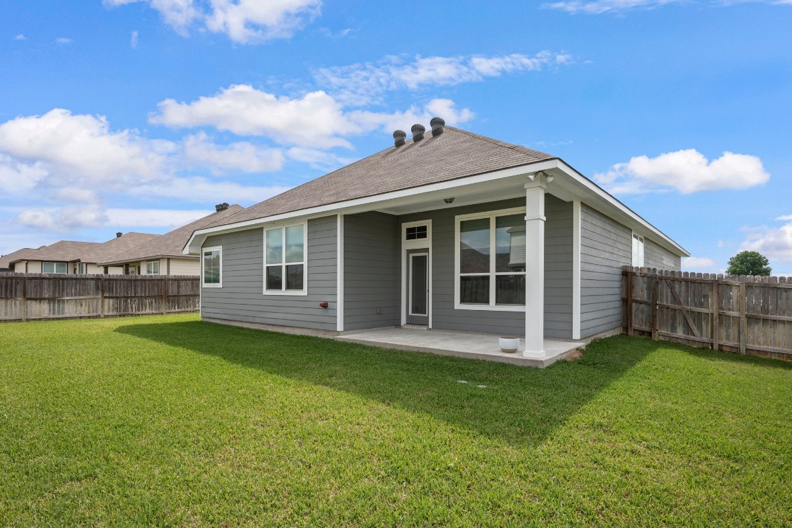 2038 Viva Road Property Photo 21