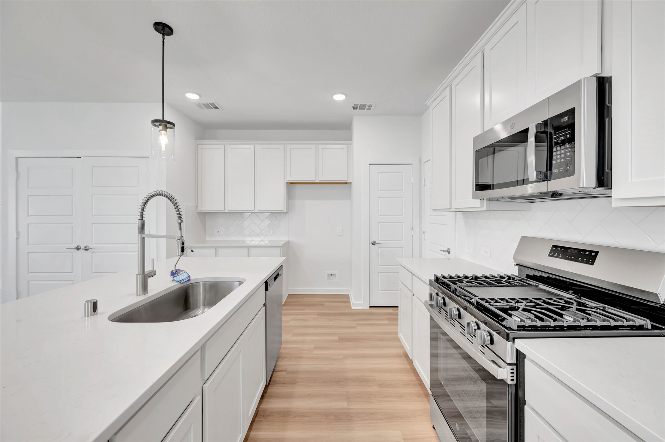 10345 Navarro Path Property Photo 4