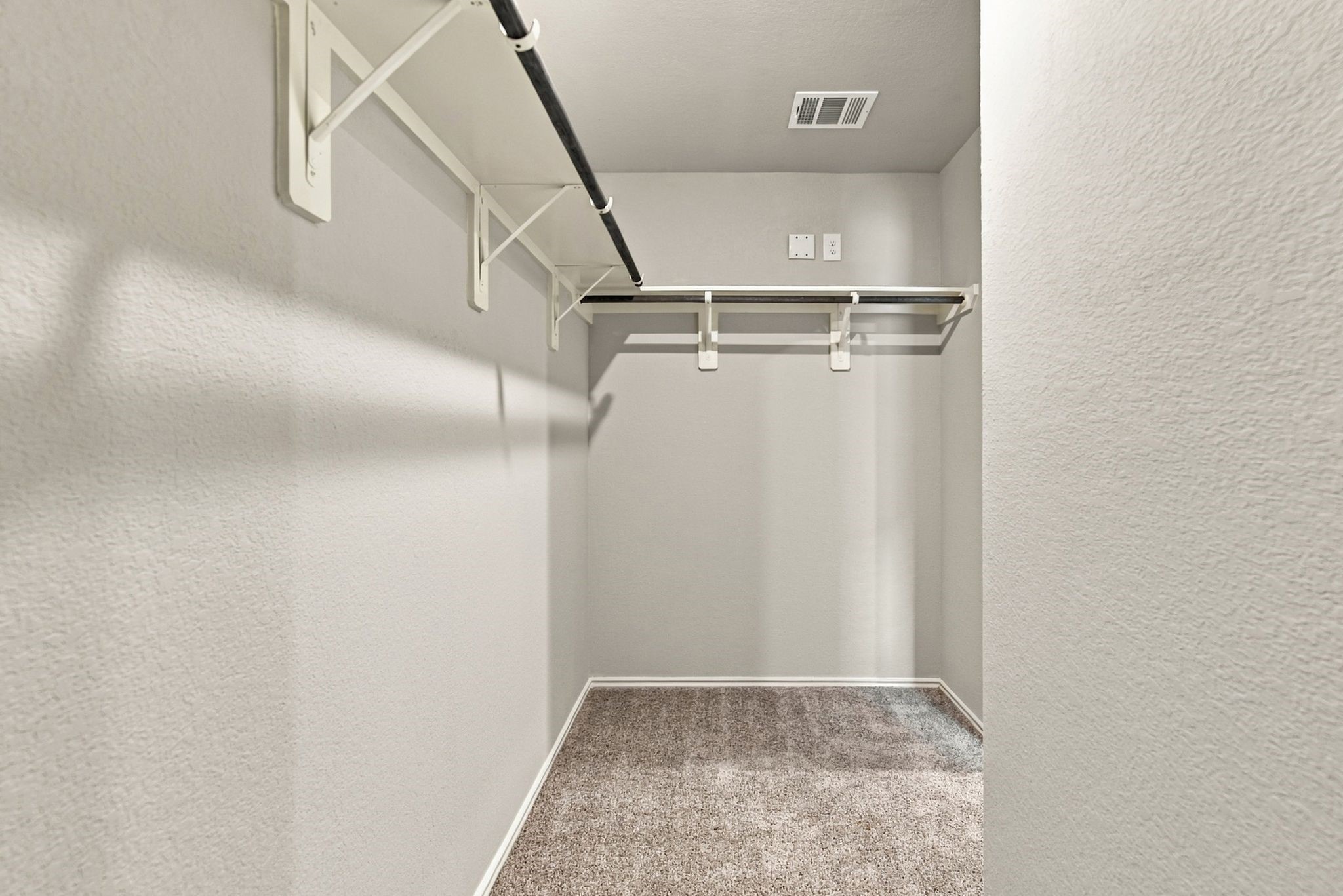 10627 Red Orchid Drive Property Photo 10
