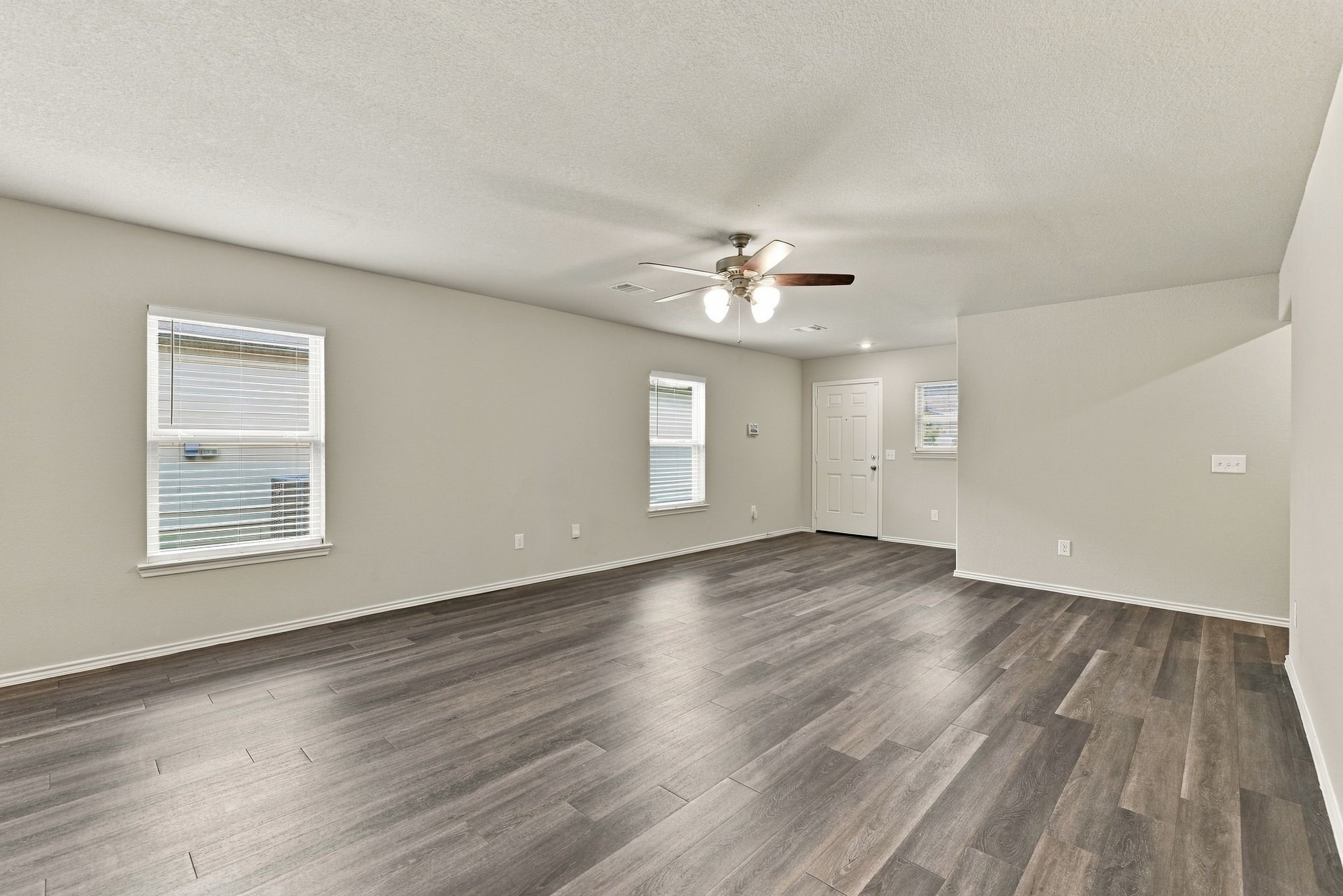 10627 Red Orchid Drive Property Photo 13