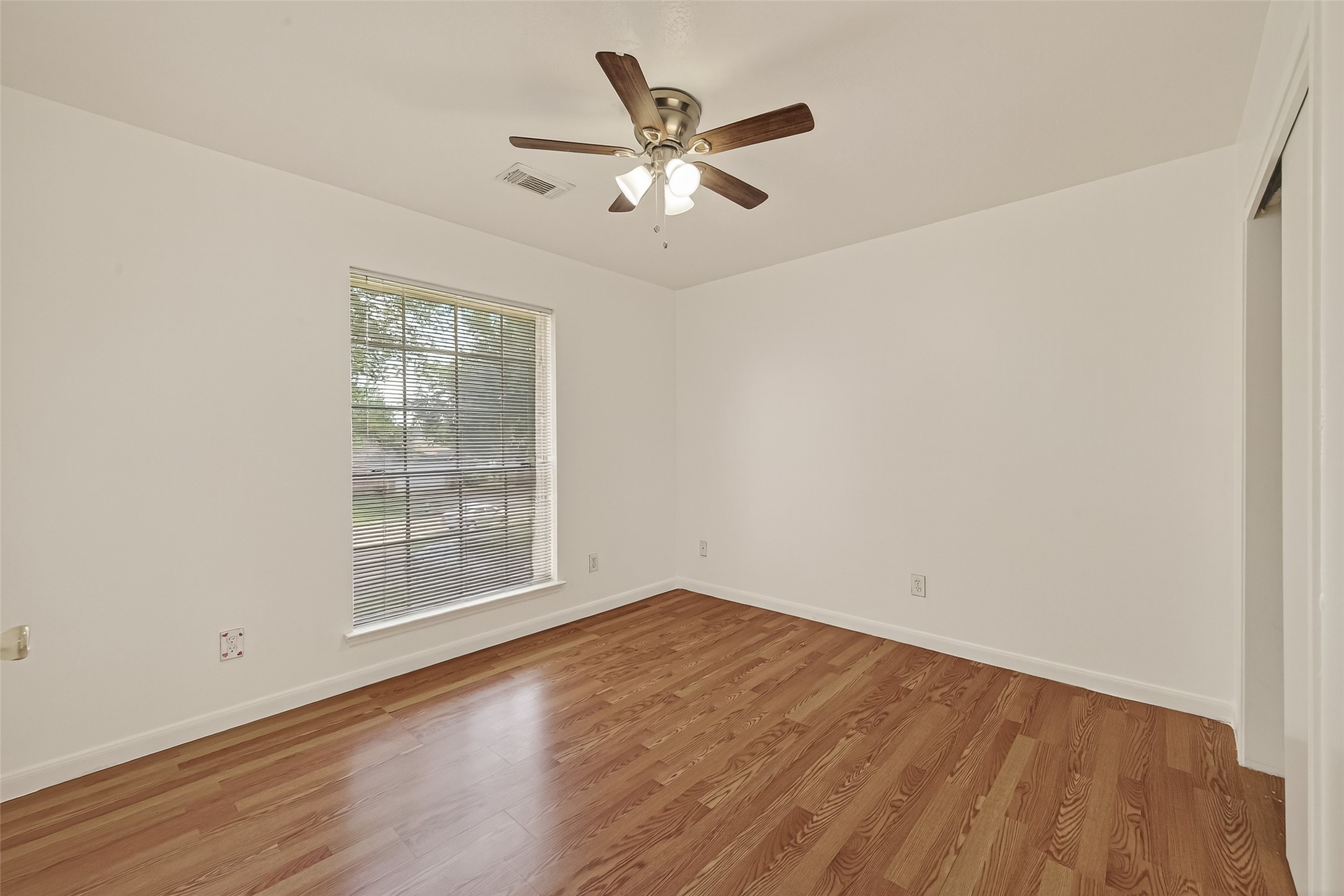 16315 April Ridge Drive Property Photo 22