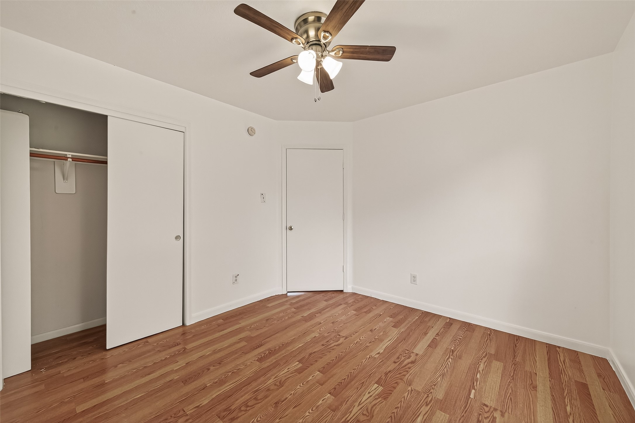 16315 April Ridge Drive Property Photo 23