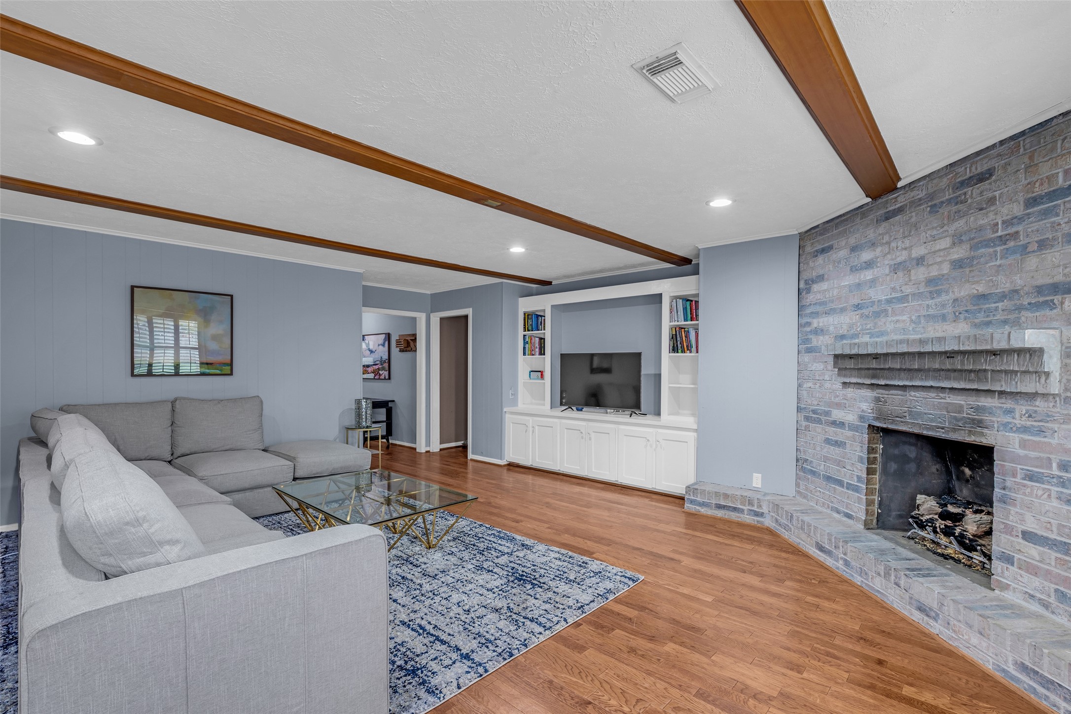947 Thornton Road Property Photo 16