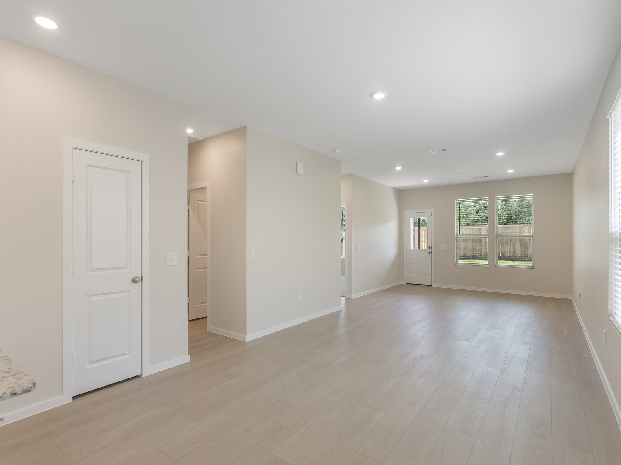 15881 Blass Valley Drive Drive Property Photo 14