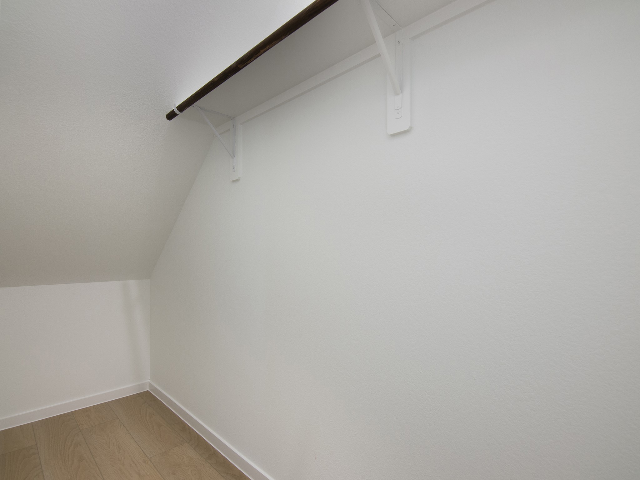 15881 Blass Valley Drive Drive Property Photo 23
