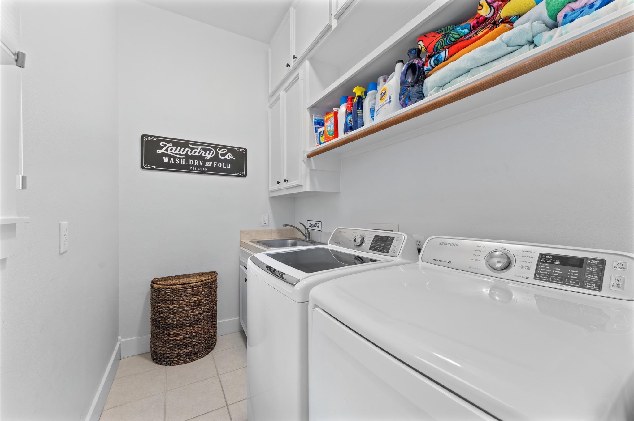 501 Columbia Street Property Photo 22
