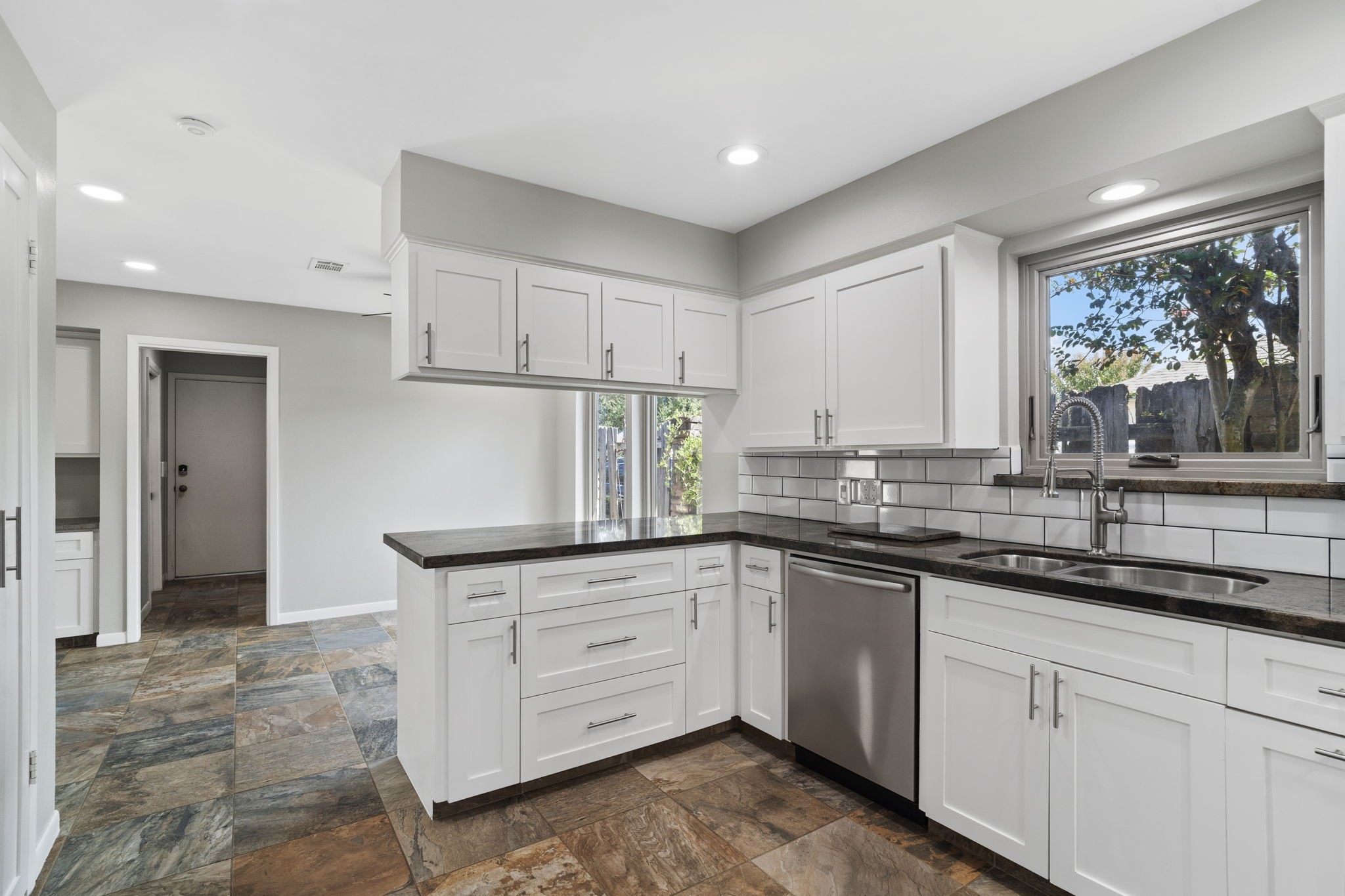 44 Bendwood Drive Property Photo 17