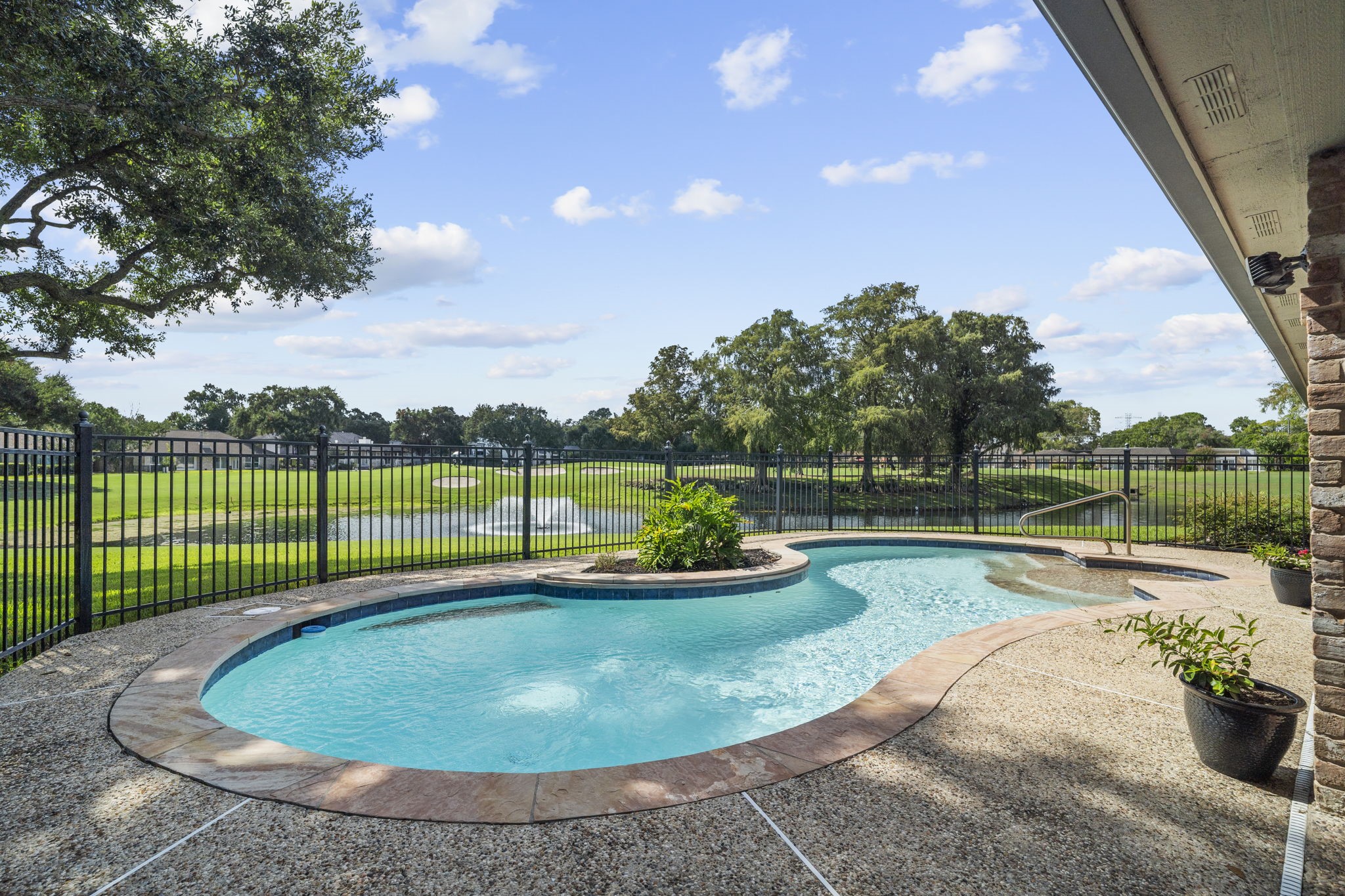 44 Bendwood Drive Property Photo 42