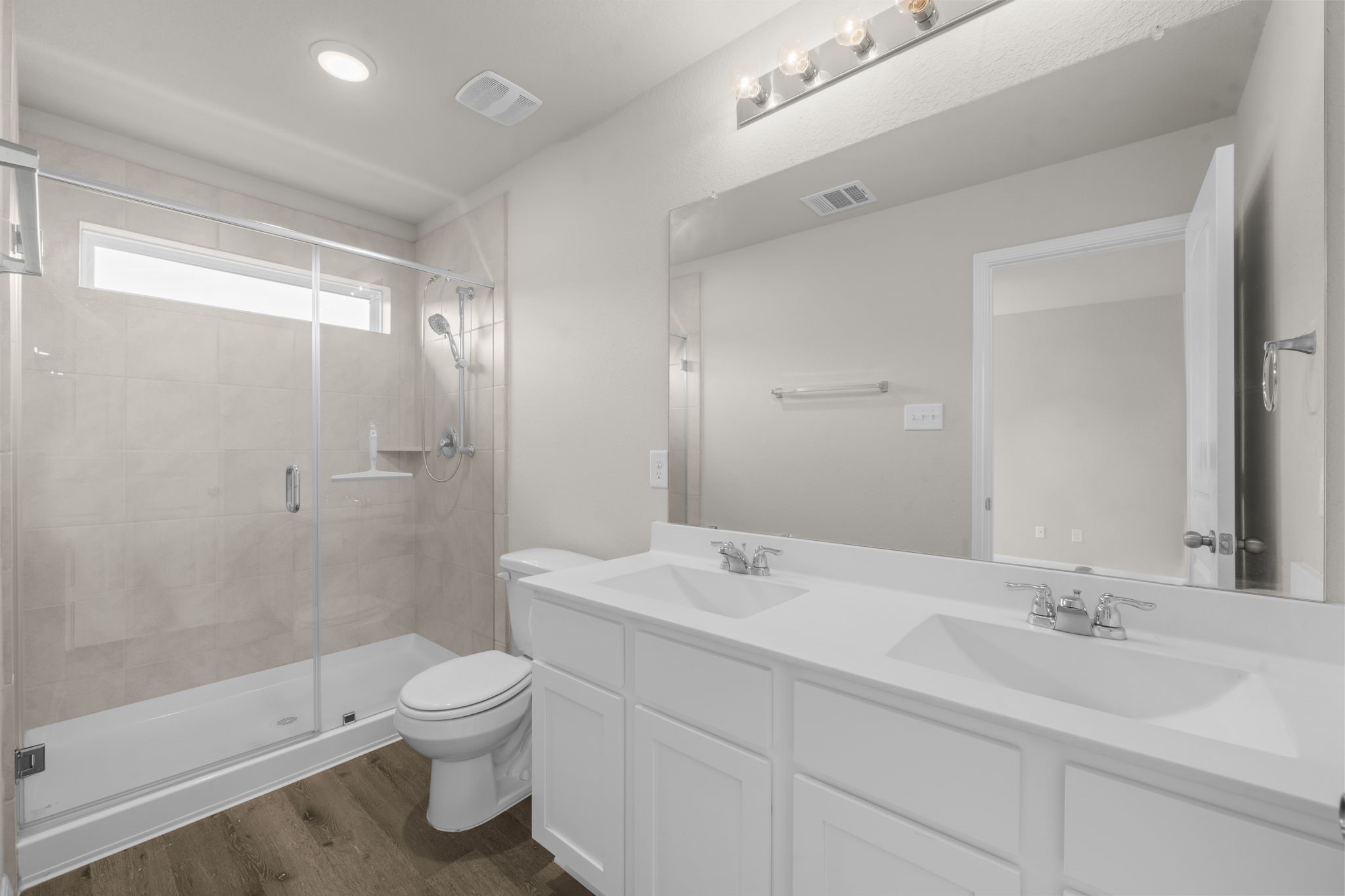 14091 Chinook Drive Property Photo 6