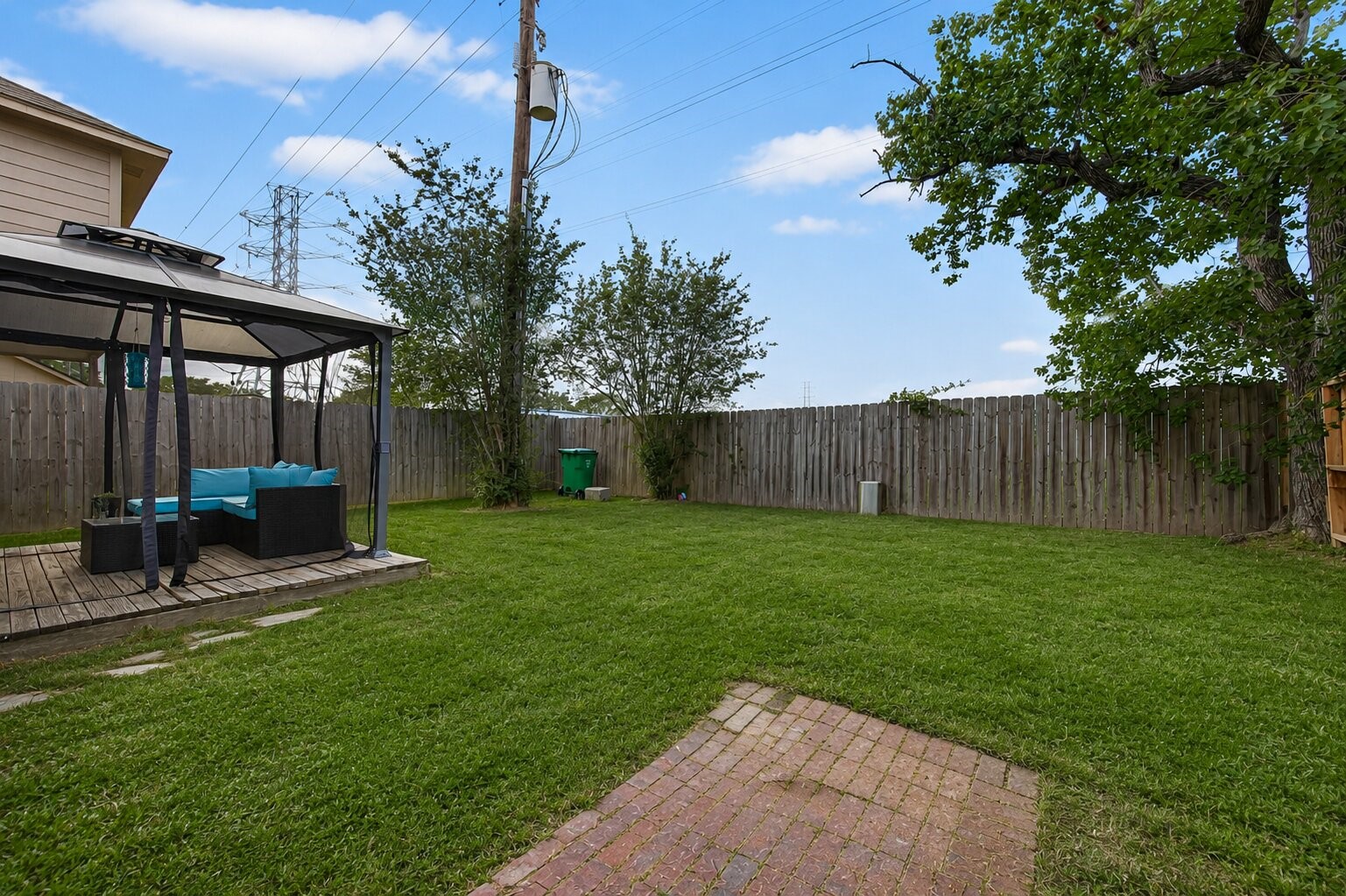 18446 N Willow Bluff Road Property Photo 32