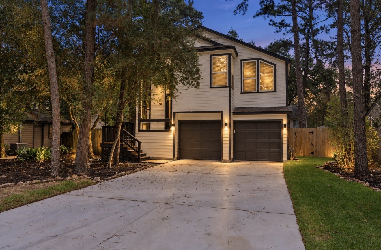 30 Shallow Pond Place Property Photo 1