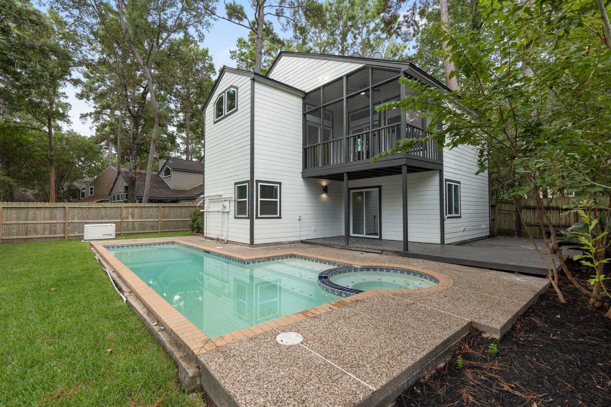 30 Shallow Pond Place Property Photo 3