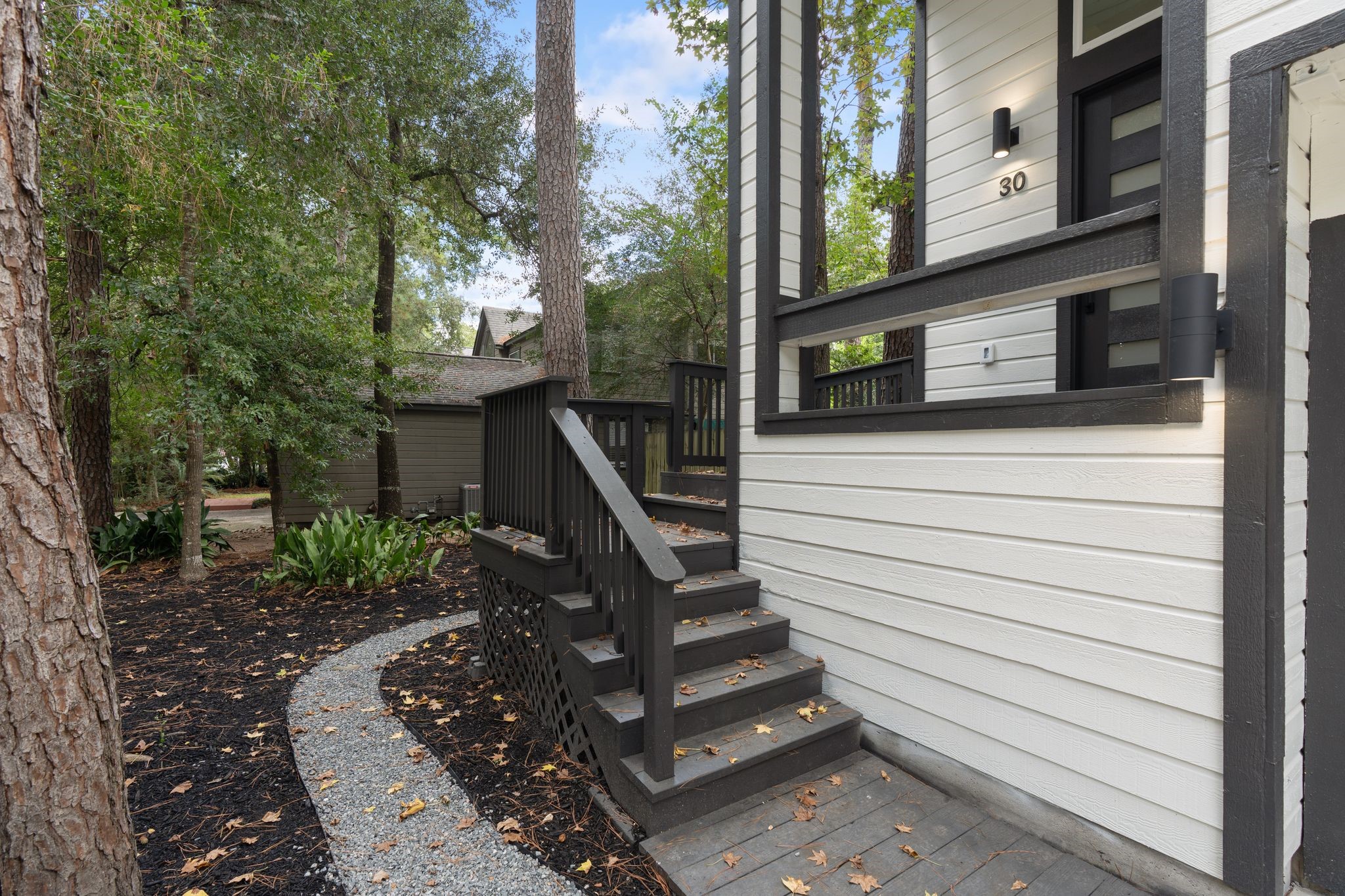 30 Shallow Pond Place Property Photo 42