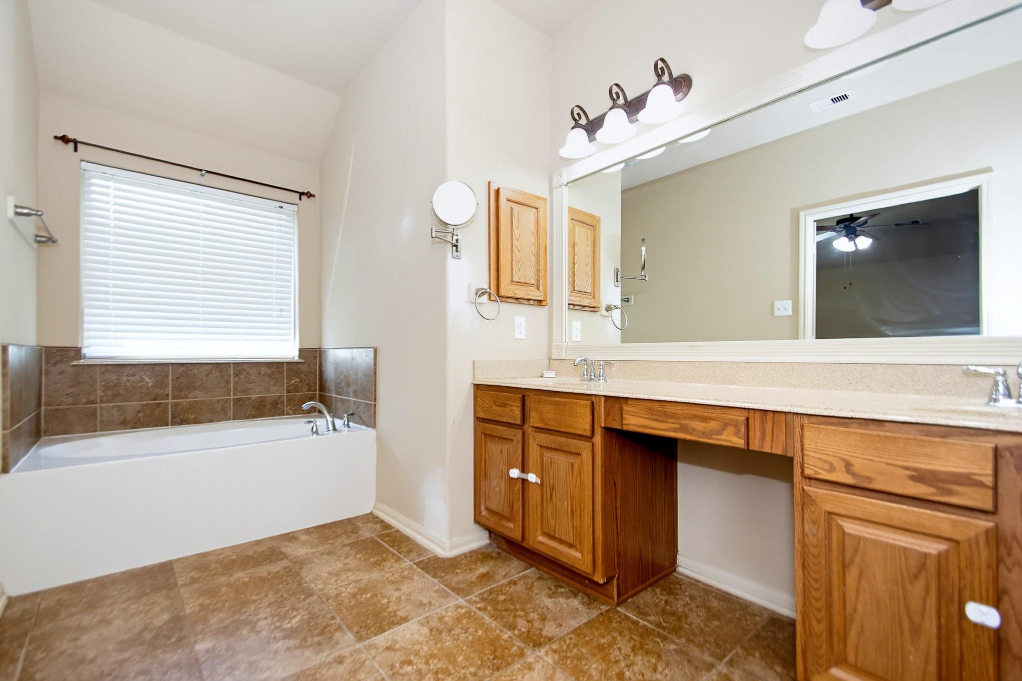 13406 Quail Landing Lane Property Photo 21