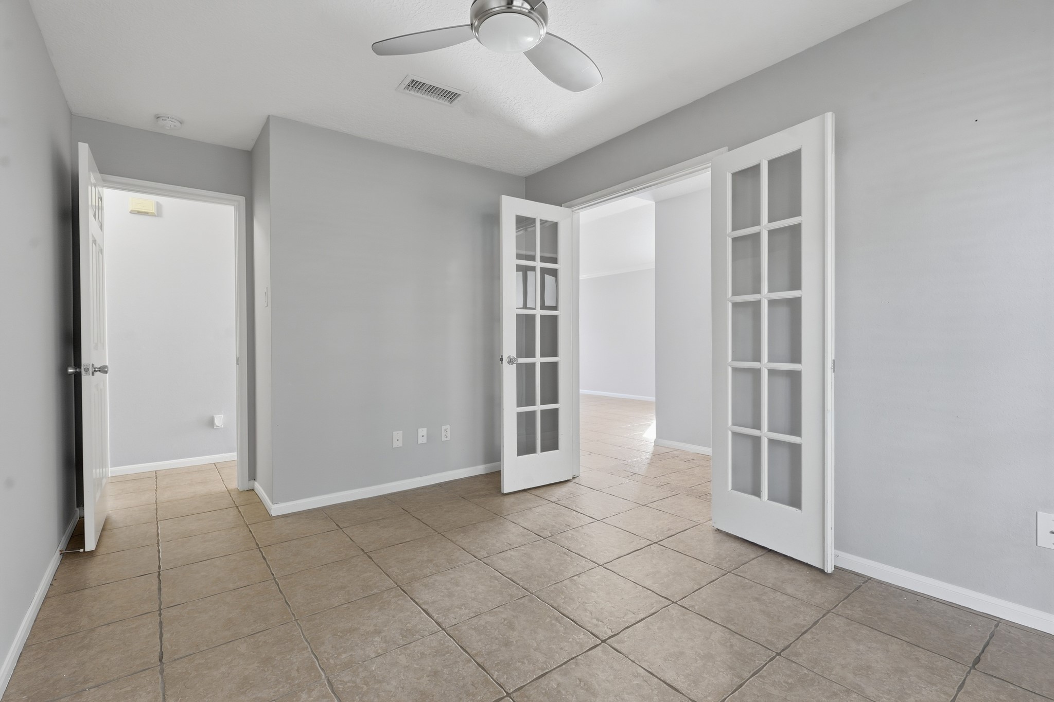 1242 Hunter Wood Drive Property Photo 22