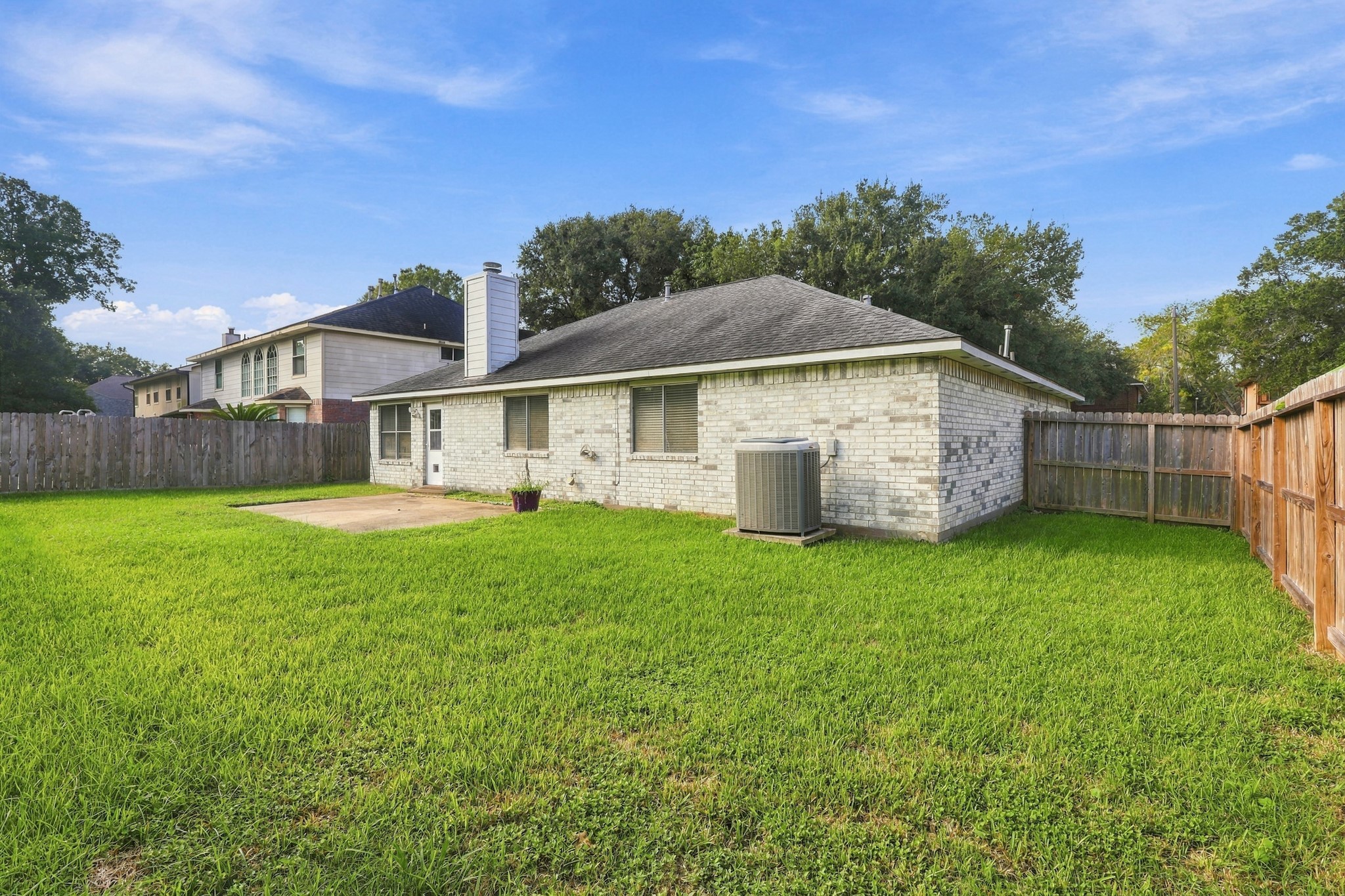 1242 Hunter Wood Drive Property Photo 26