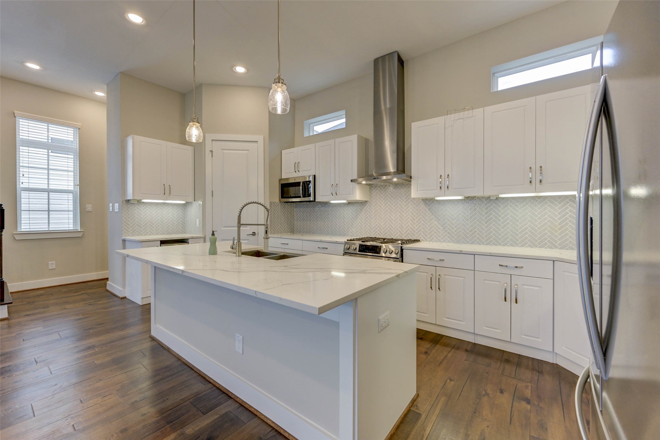 1108 Fowler Street Property Photo 25