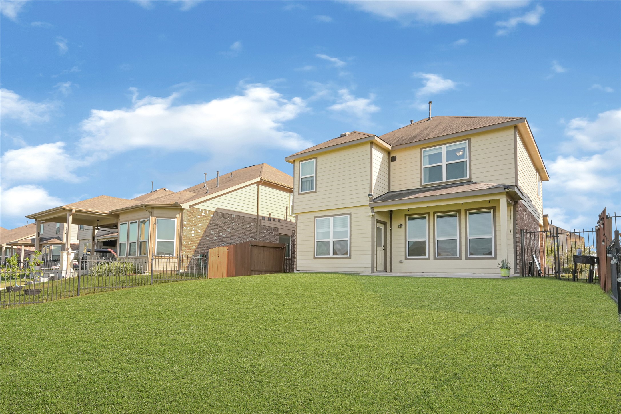 24718 Puccini Place Property Photo 33